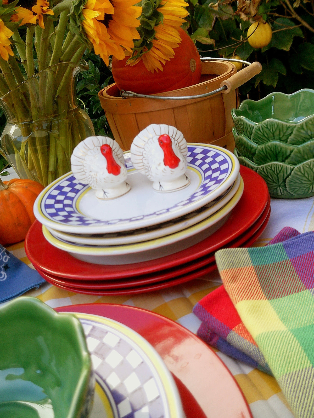 Turkey Hill Salt & Pepper Shakers