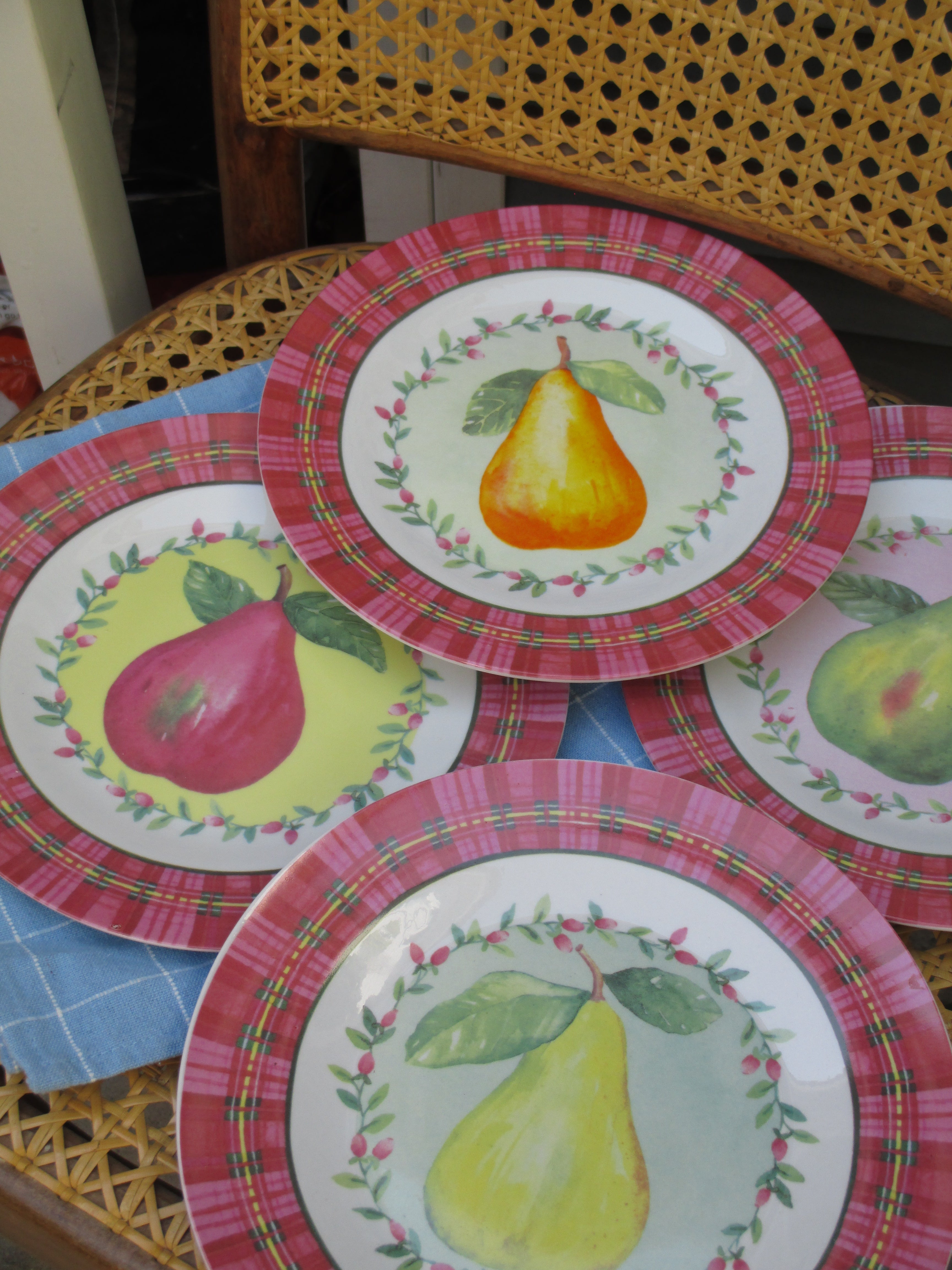 Pear Salad Plates, Set of 4