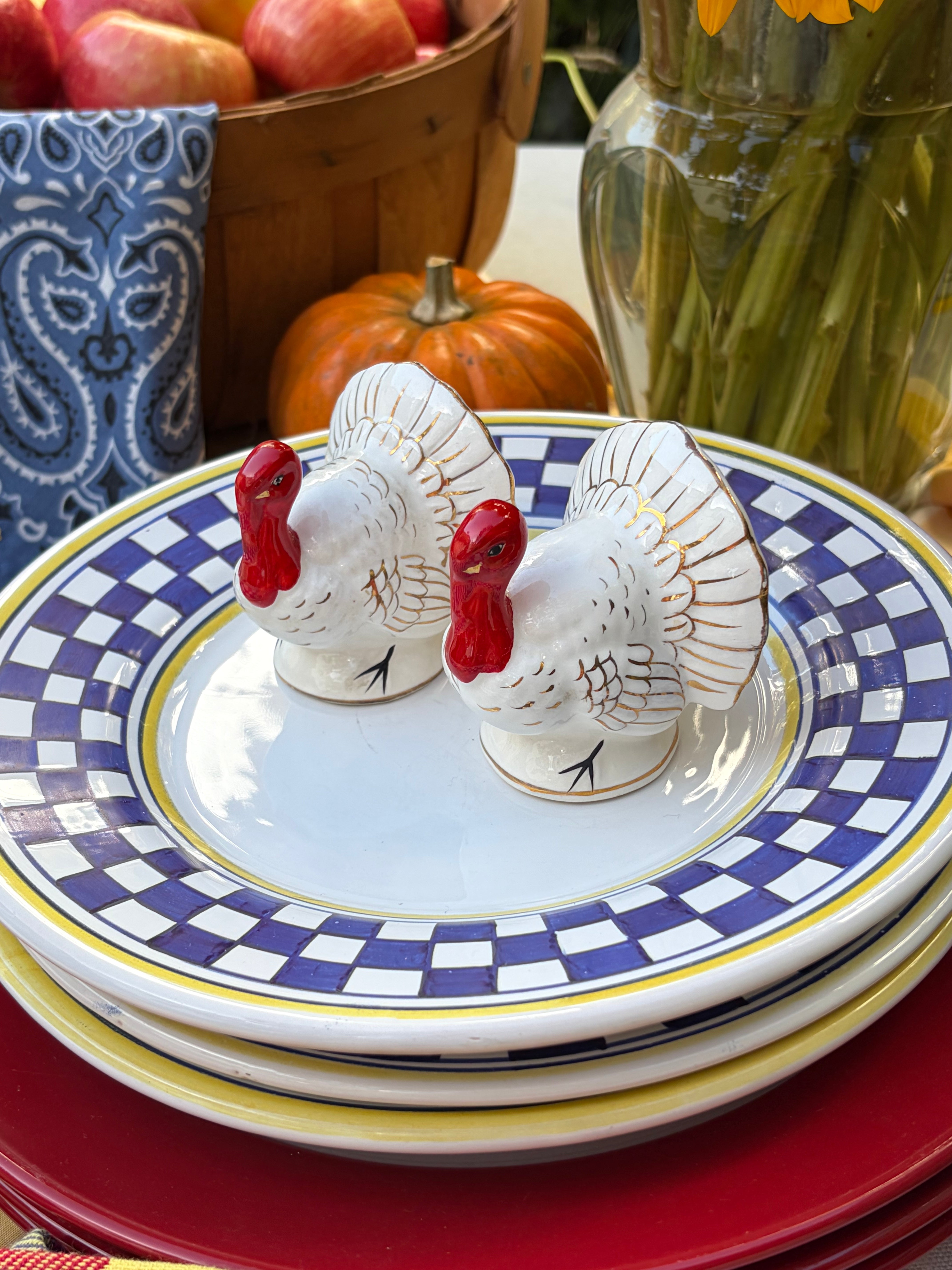 Turkey Hill Salt & Pepper Shakers