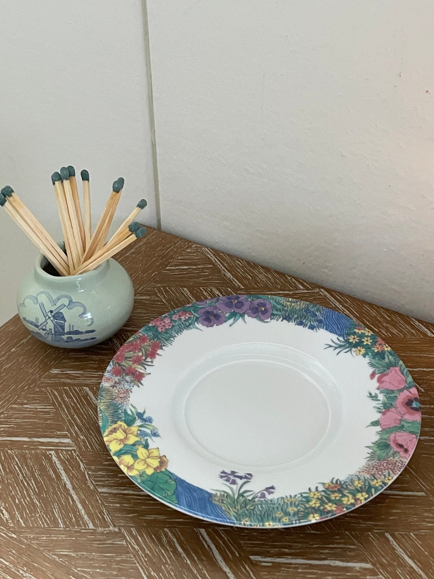 Secret Garden Candle Plate