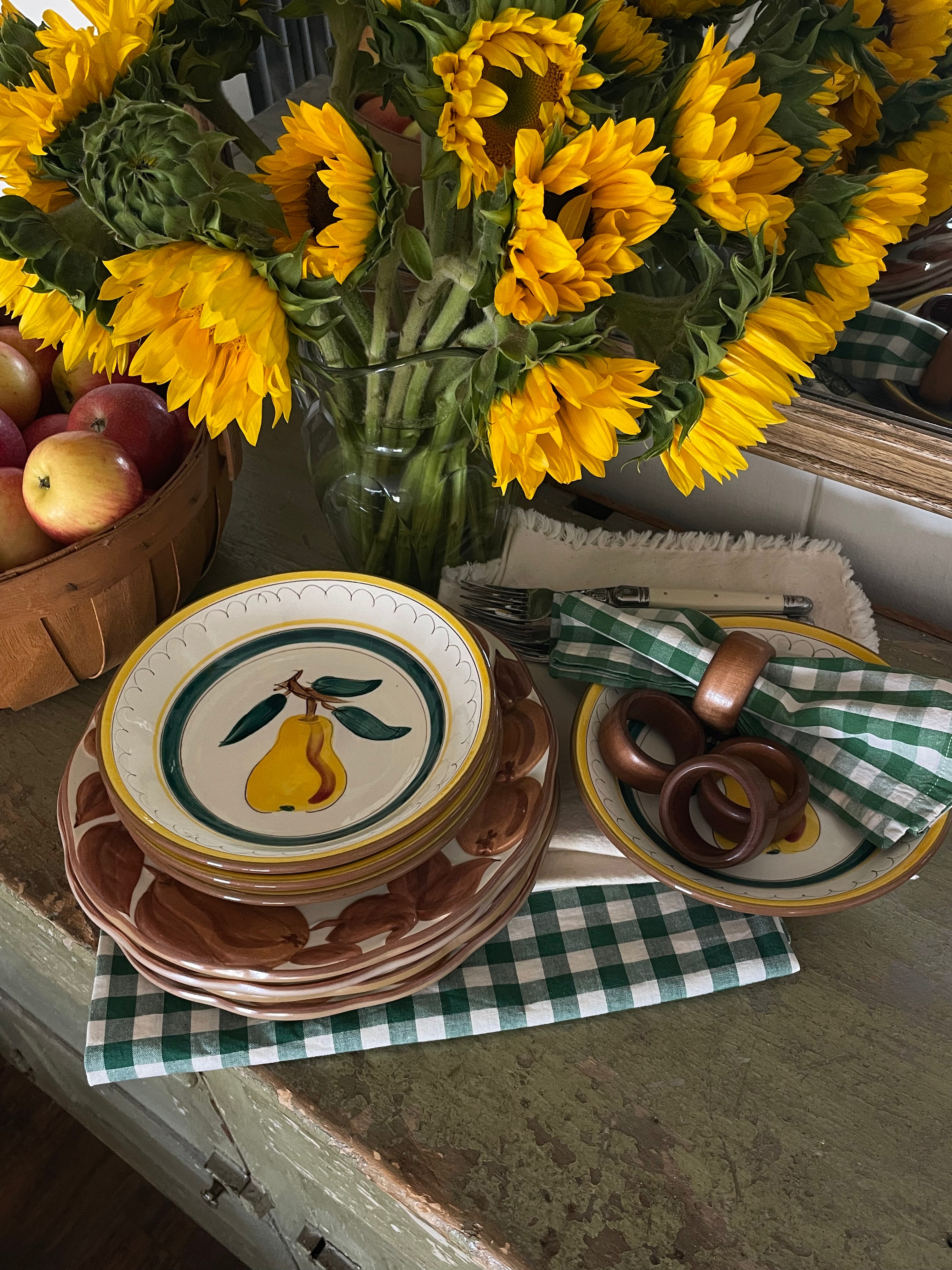 Pear Tree Farm Bowls, Set of 4