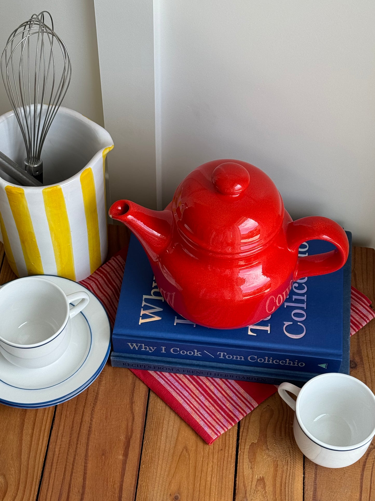 Heartland Tea Pot