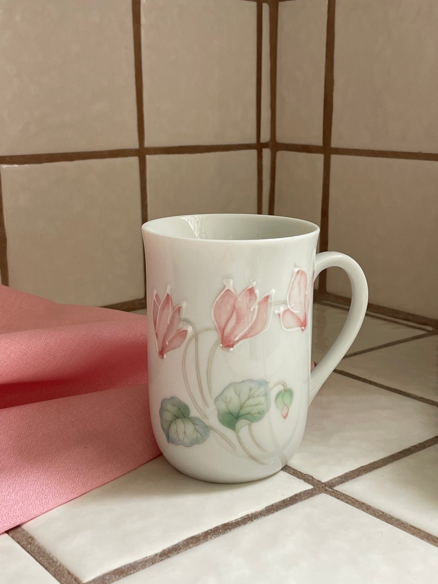 Pirouette Mug