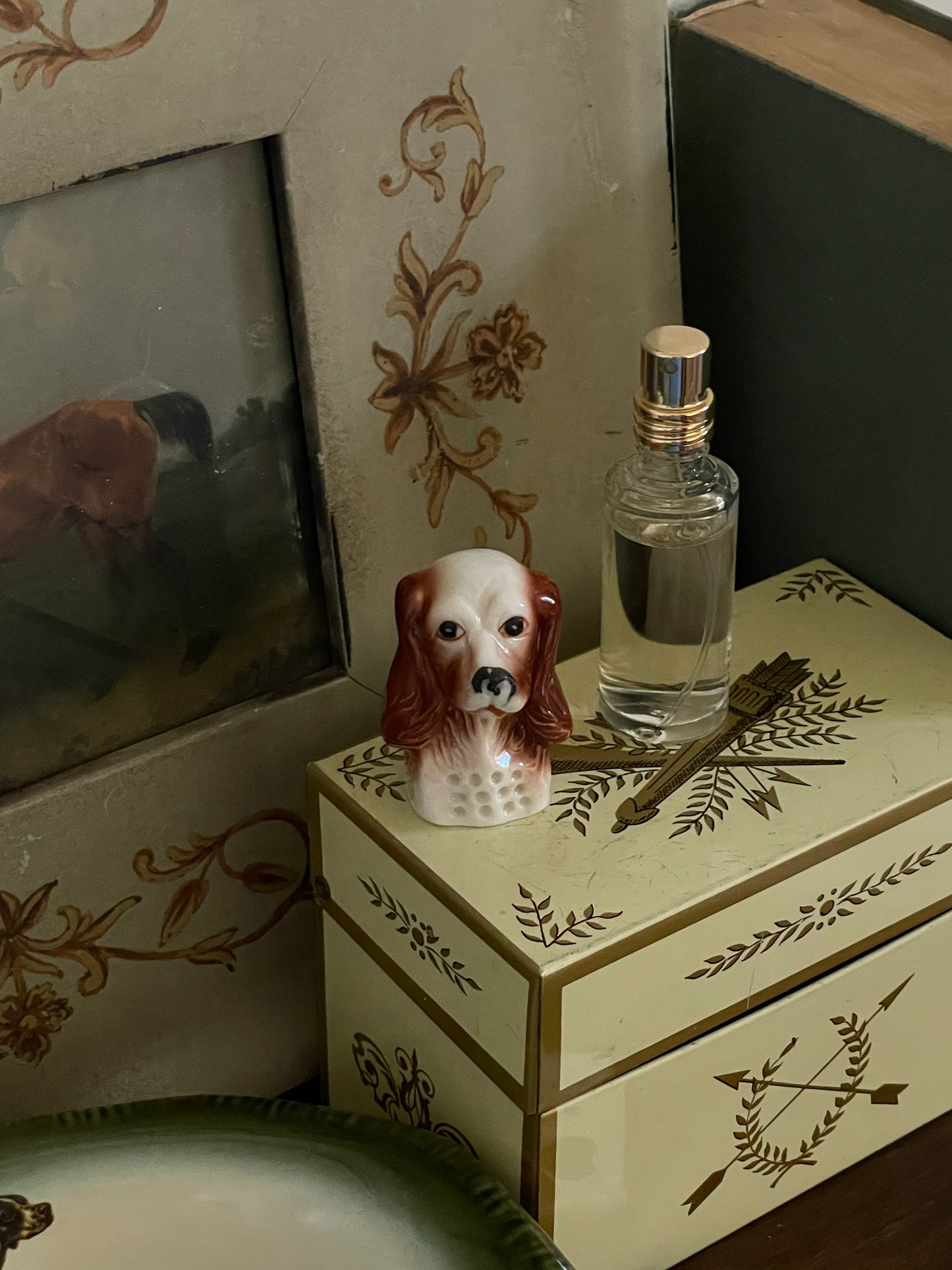 Spaniel Thimble Figurine
