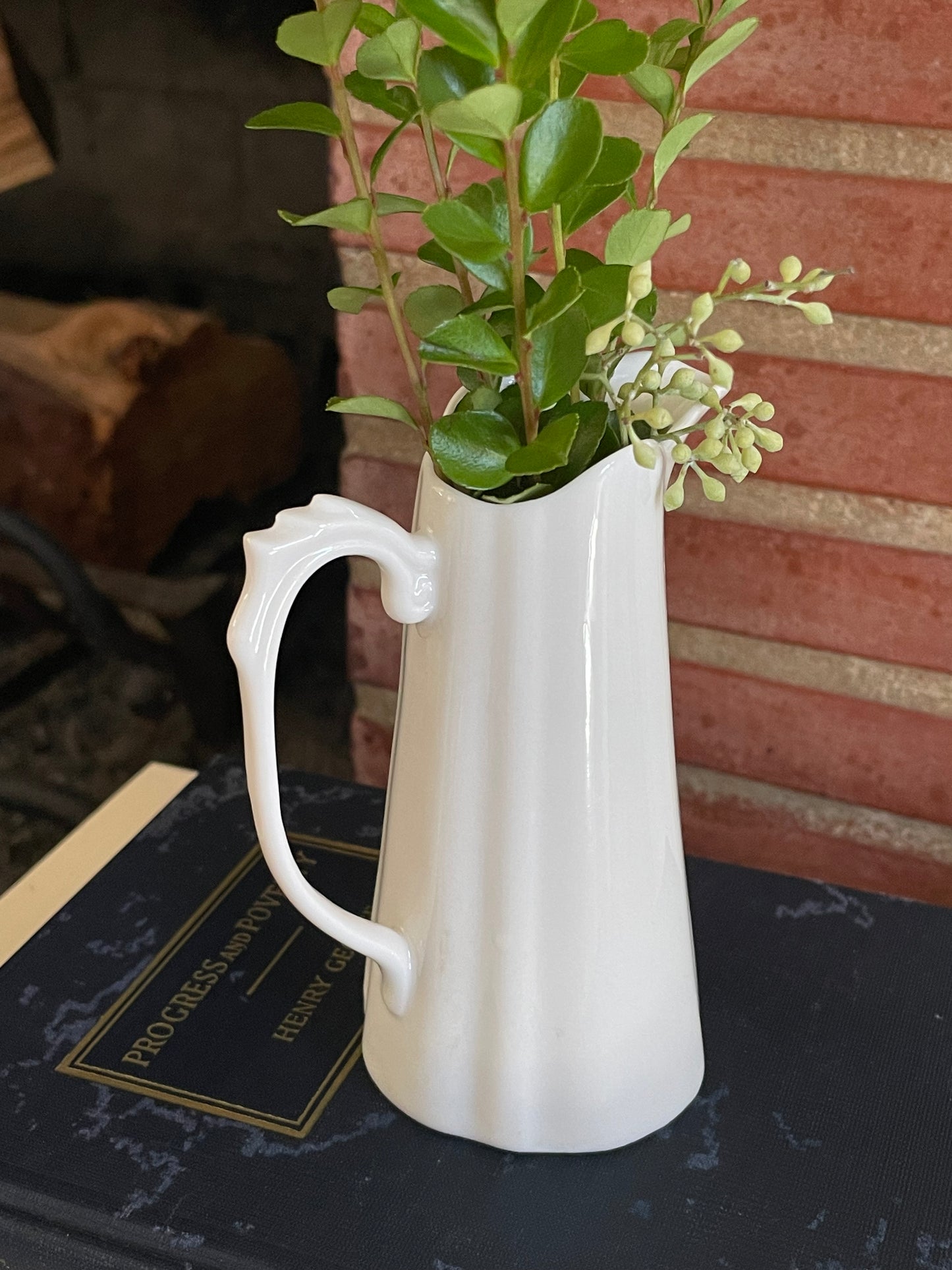 Milford Mini Pitcher