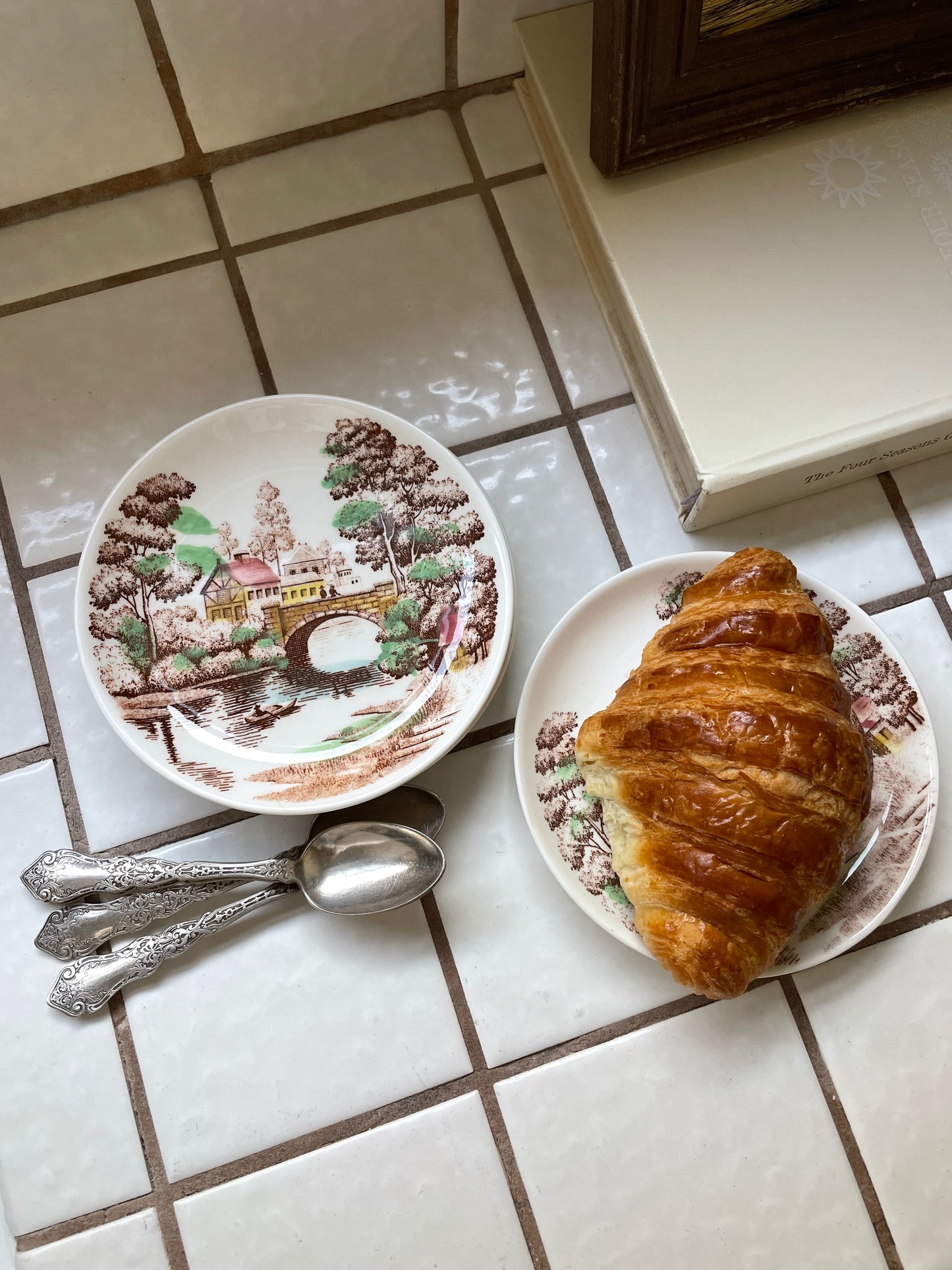 Mill River Appetizer Plates, Set of 4