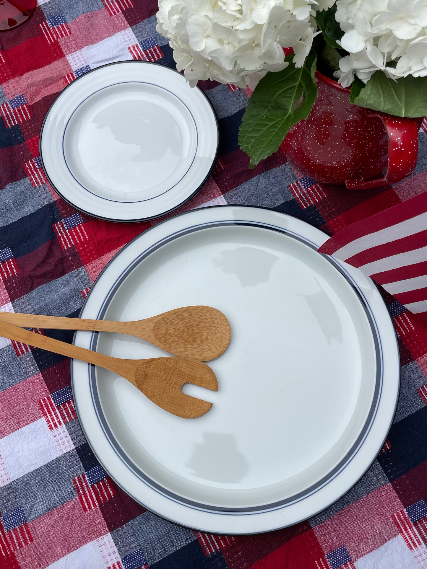 July 2-Piece Serving Set