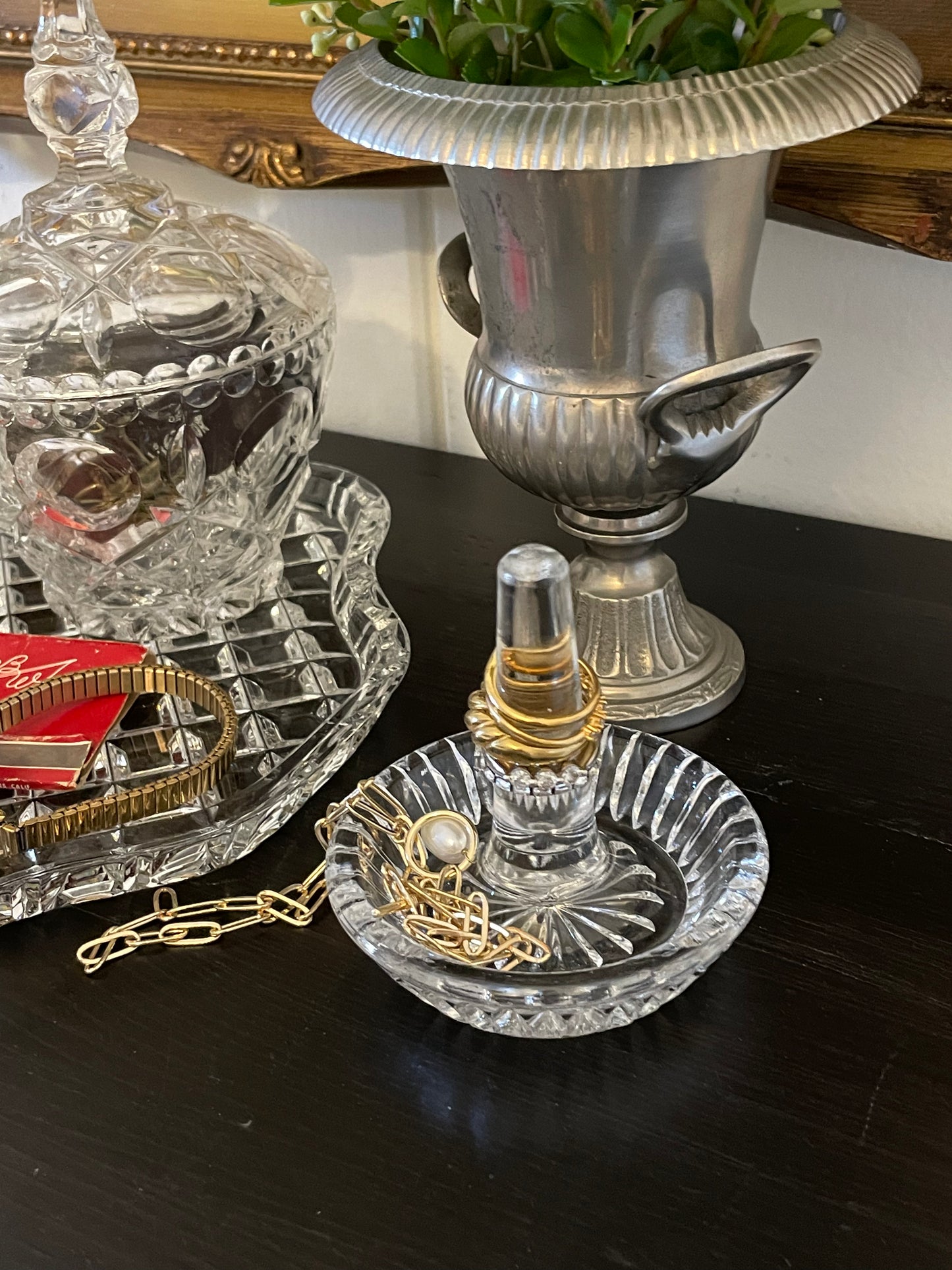 Spencer Ring Holder
