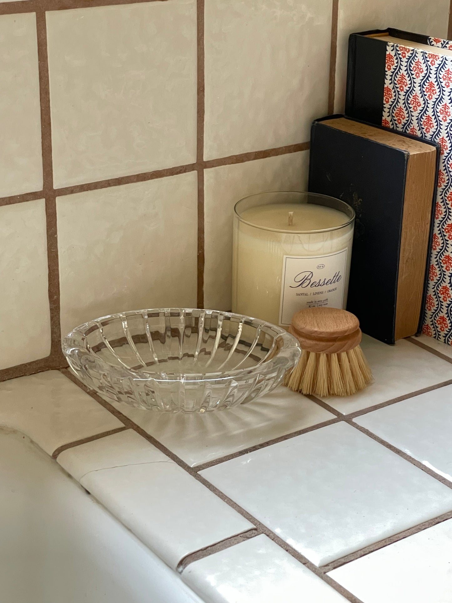 Plaza Soap Dish
