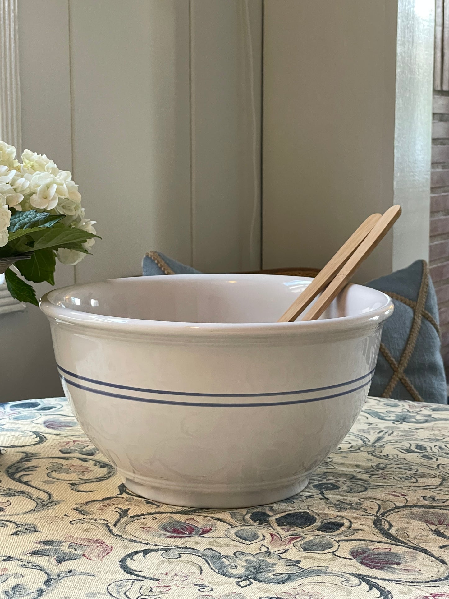 Gibson Large Mixing Bowl