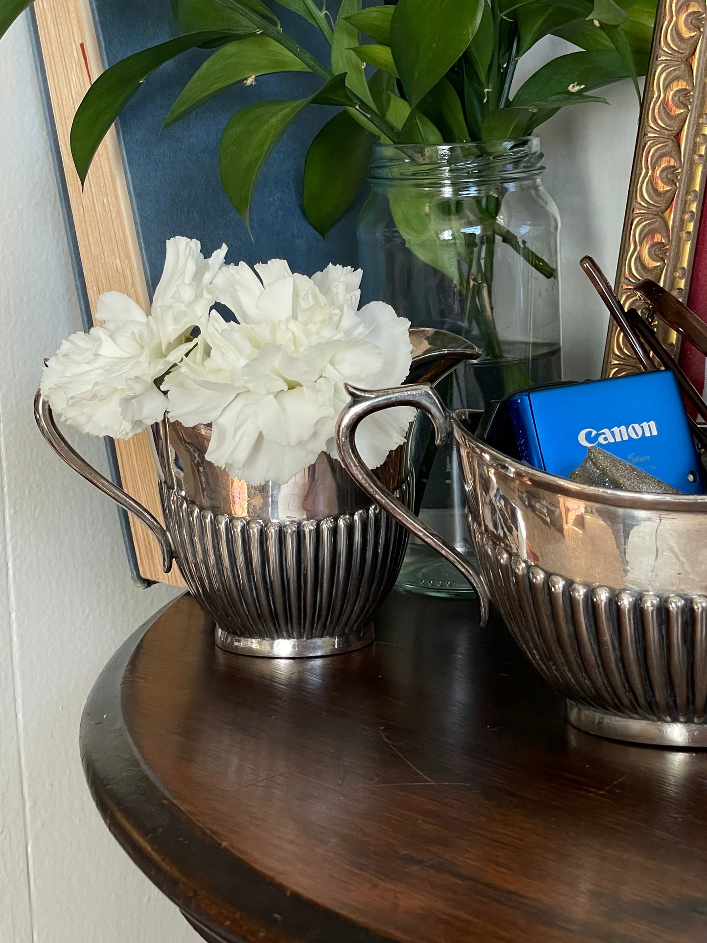 Rockefeller Cream & Sugar