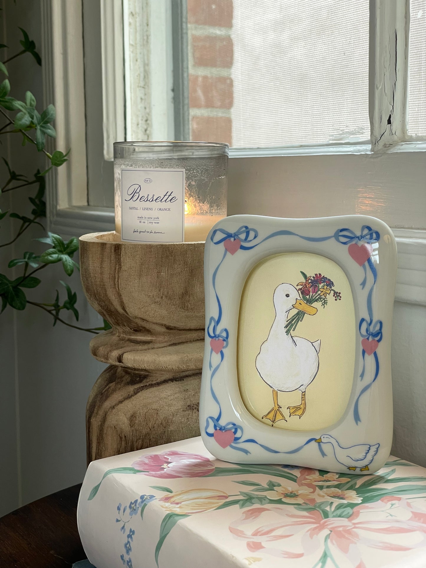 Ducky Frame