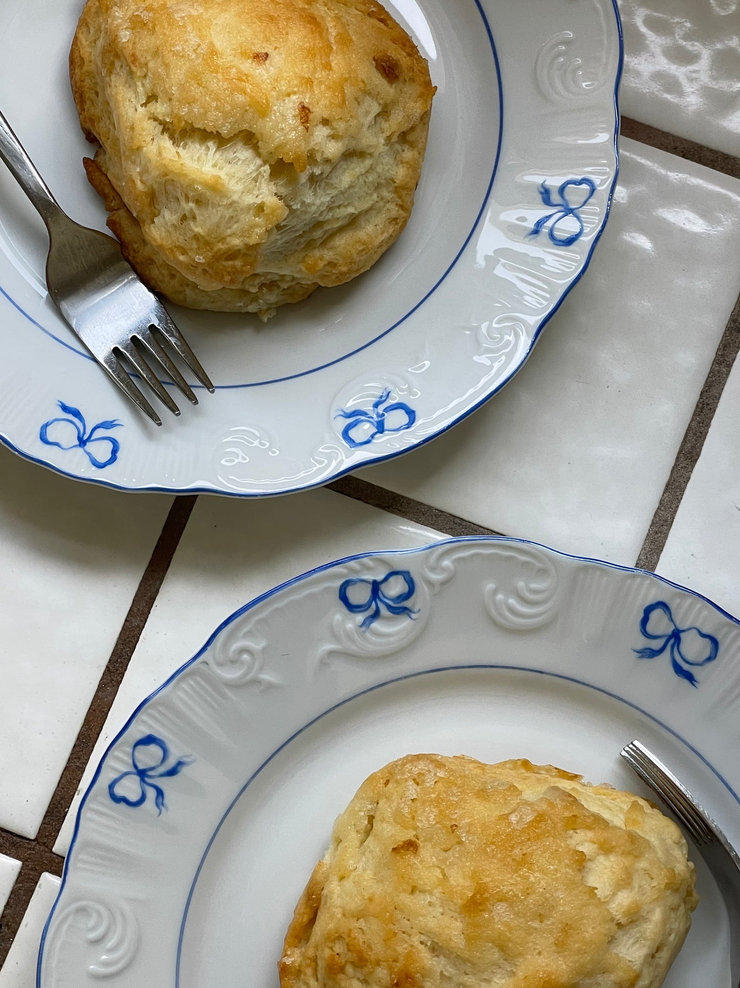 Saddle Up Bow Plates, Set of 2