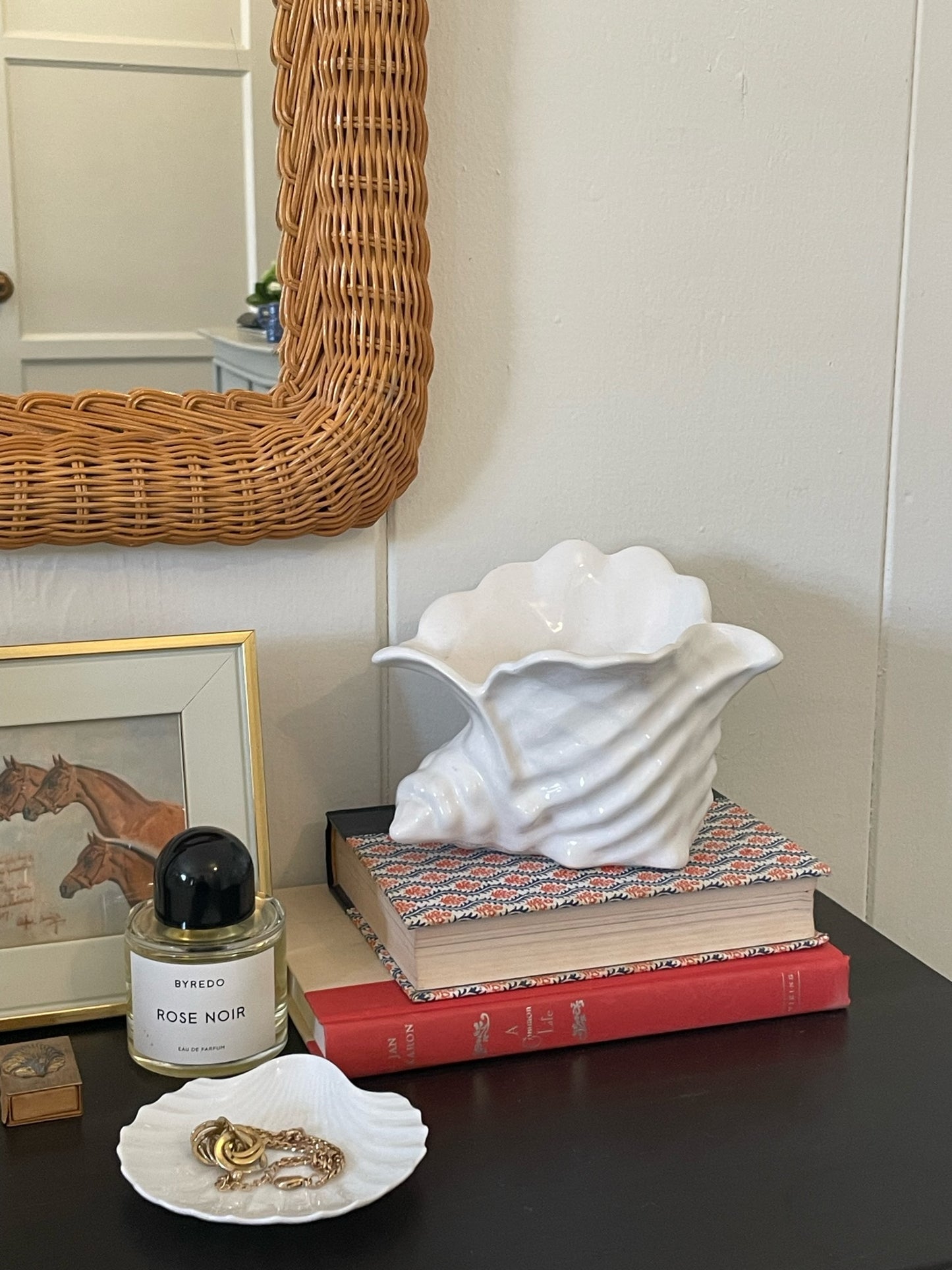 Watersound Seashell Vase