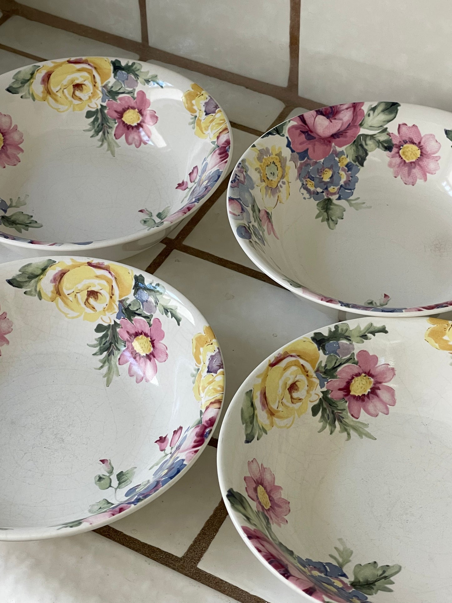 Darby Bowls, Set of 4
