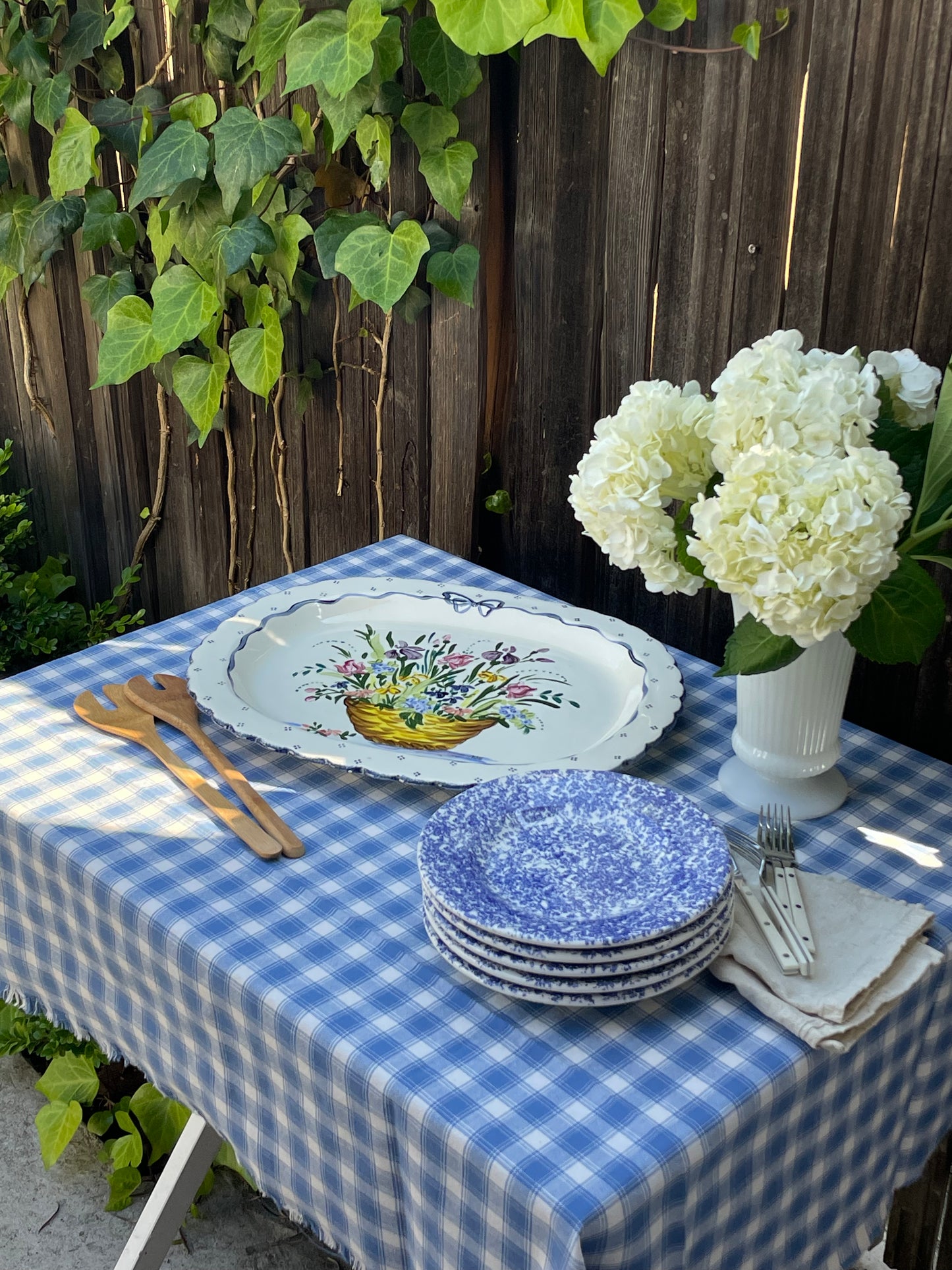 Cotton Cloud Plates, Set of 5