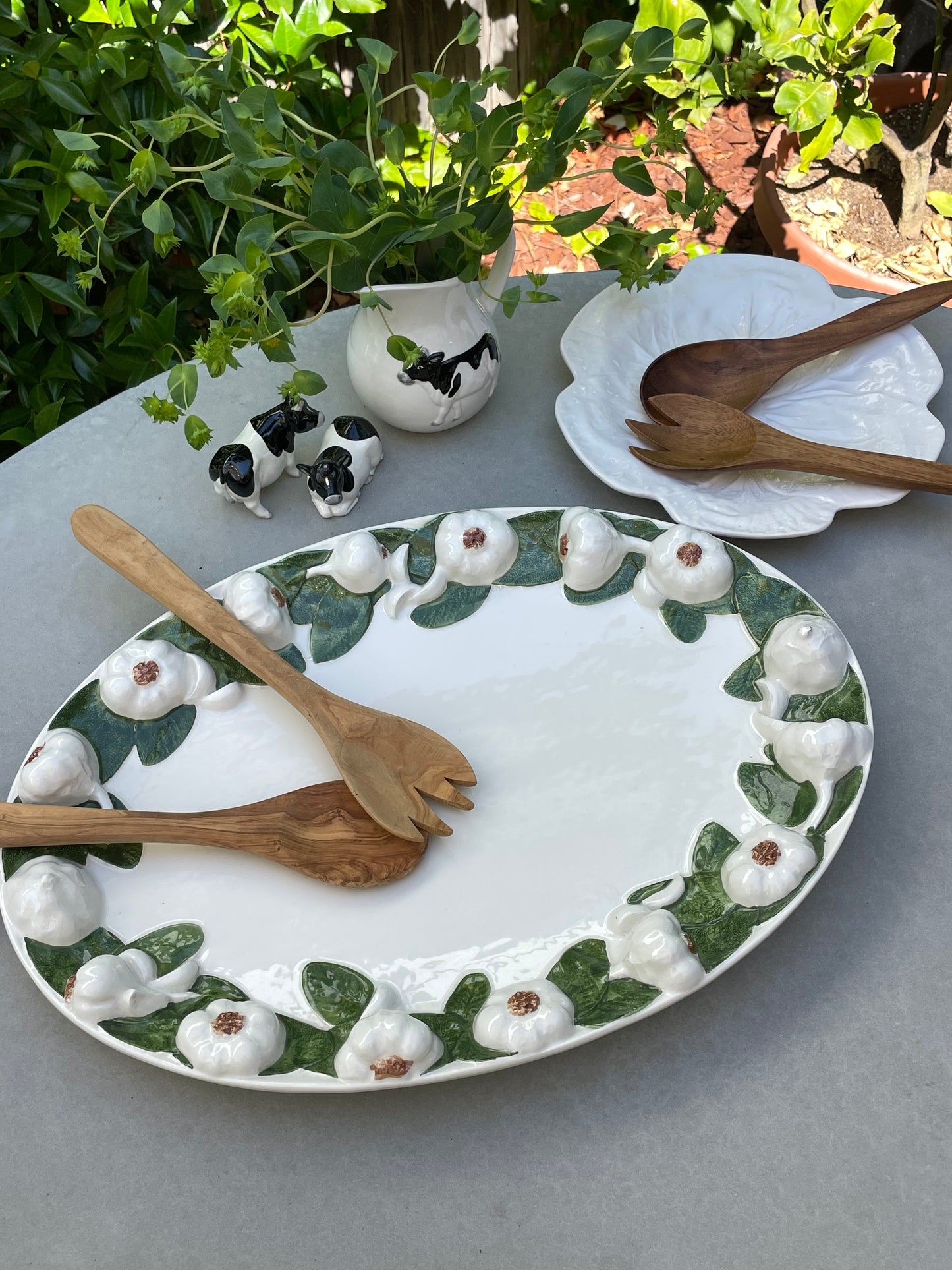 Fresh Garlic Serving Platter