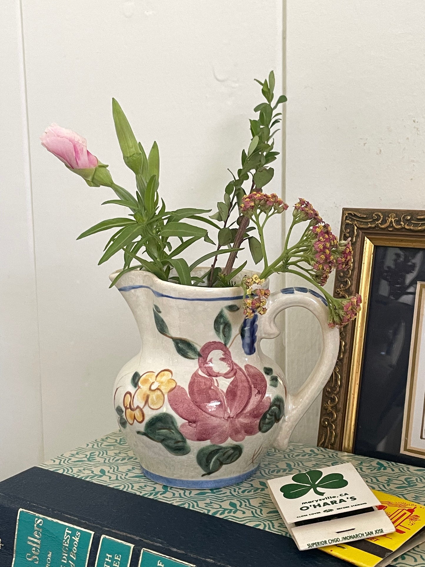 Dorothy Vase