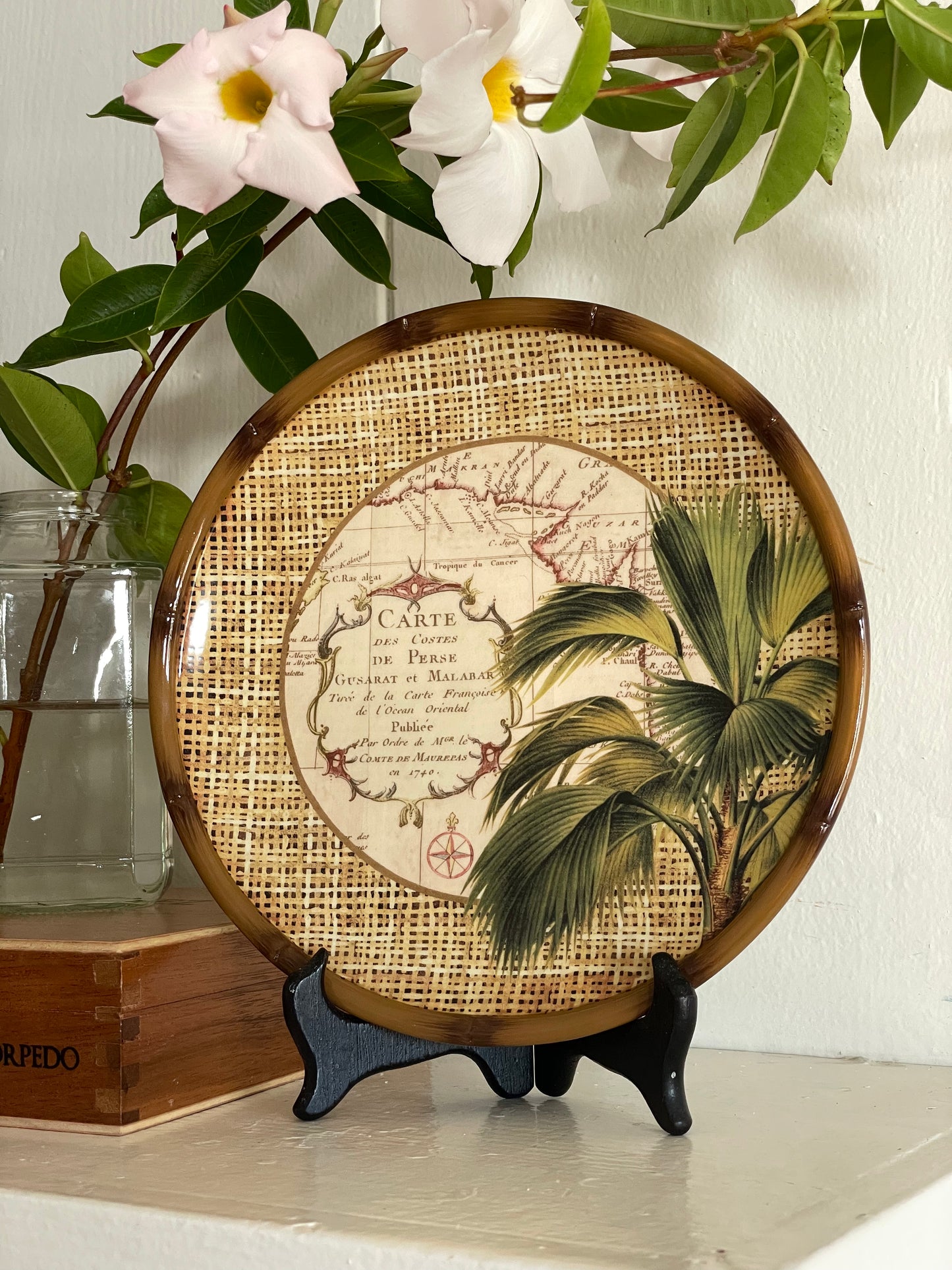 Las Palmas Decorative Plate
