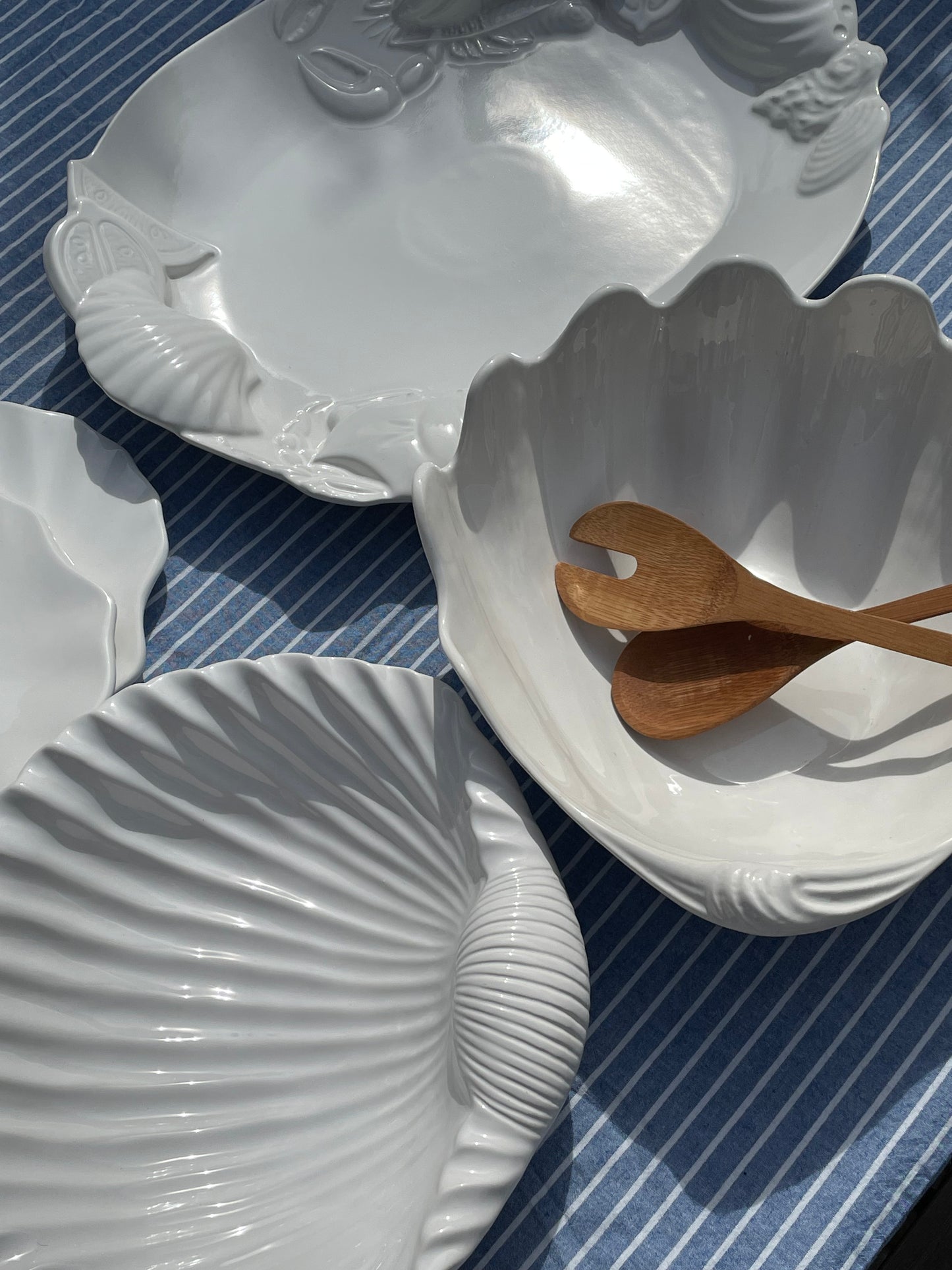Seaside Clamshell Serving Dish