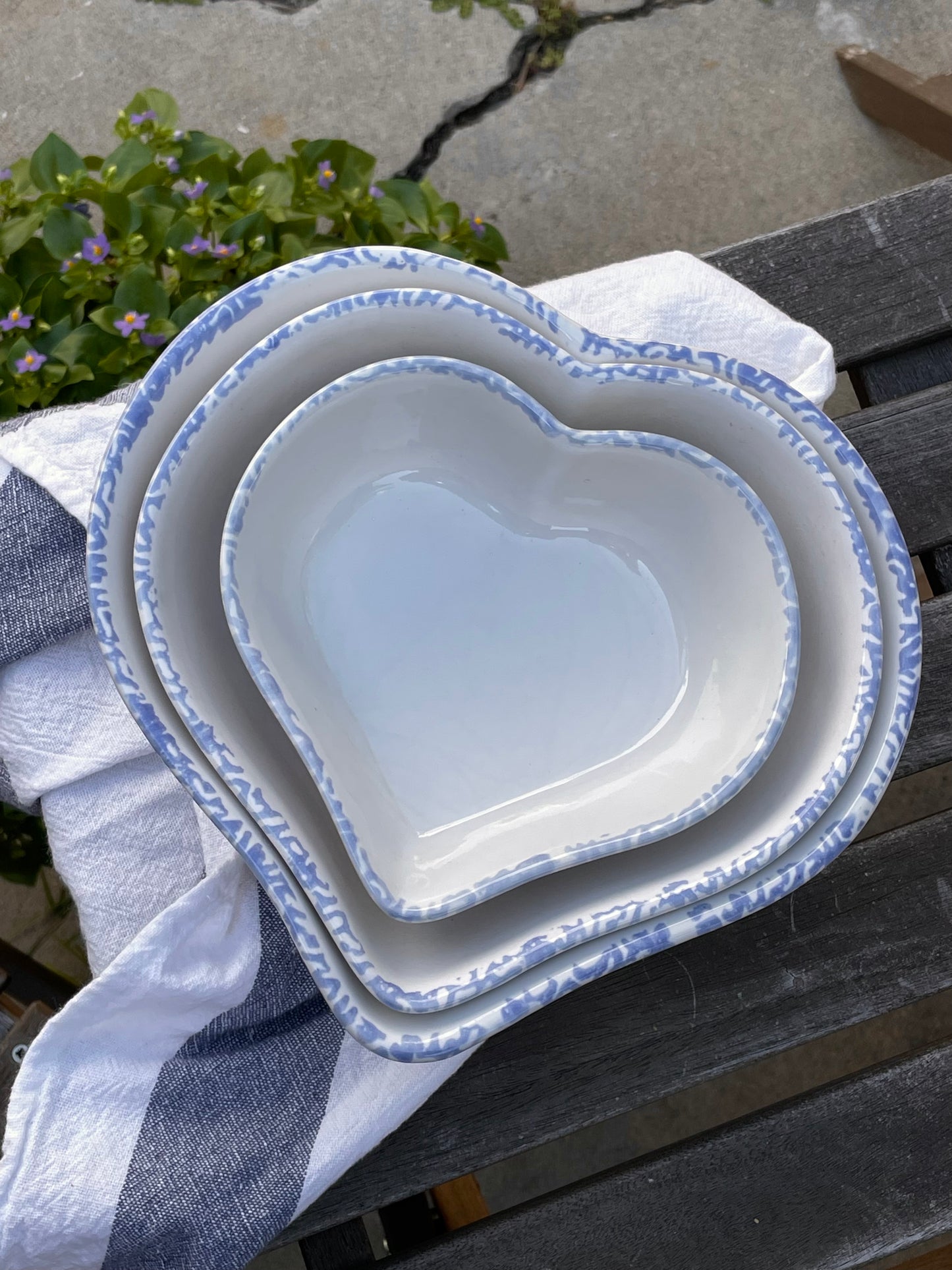 Shoreline Heart-Shaped Nesting Bowls, Set of 3