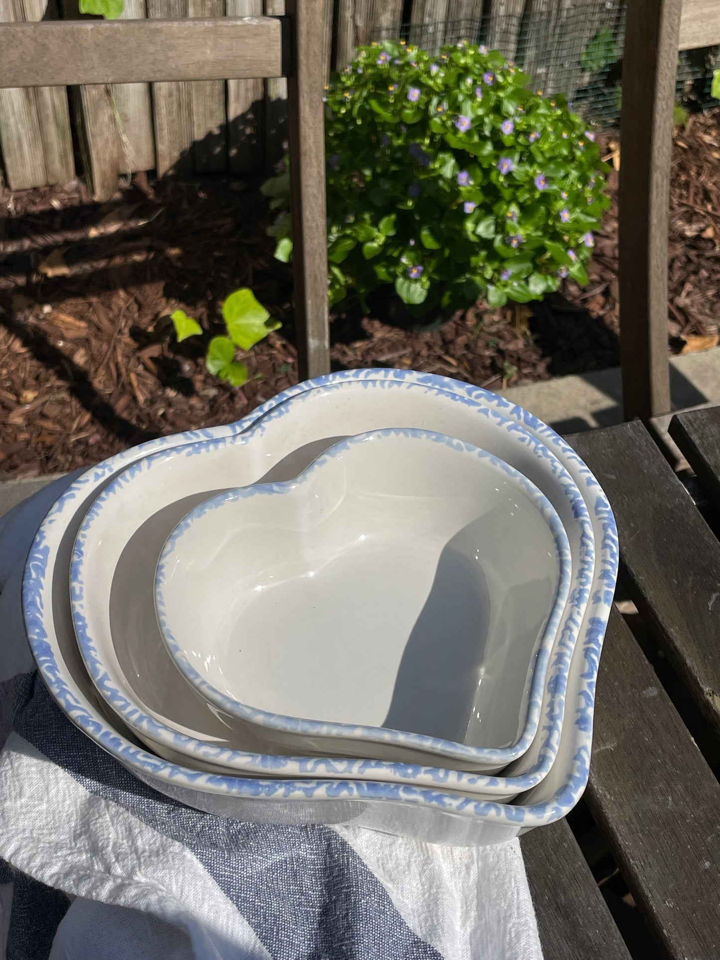 Shoreline Heart-Shaped Nesting Bowls, Set of 3