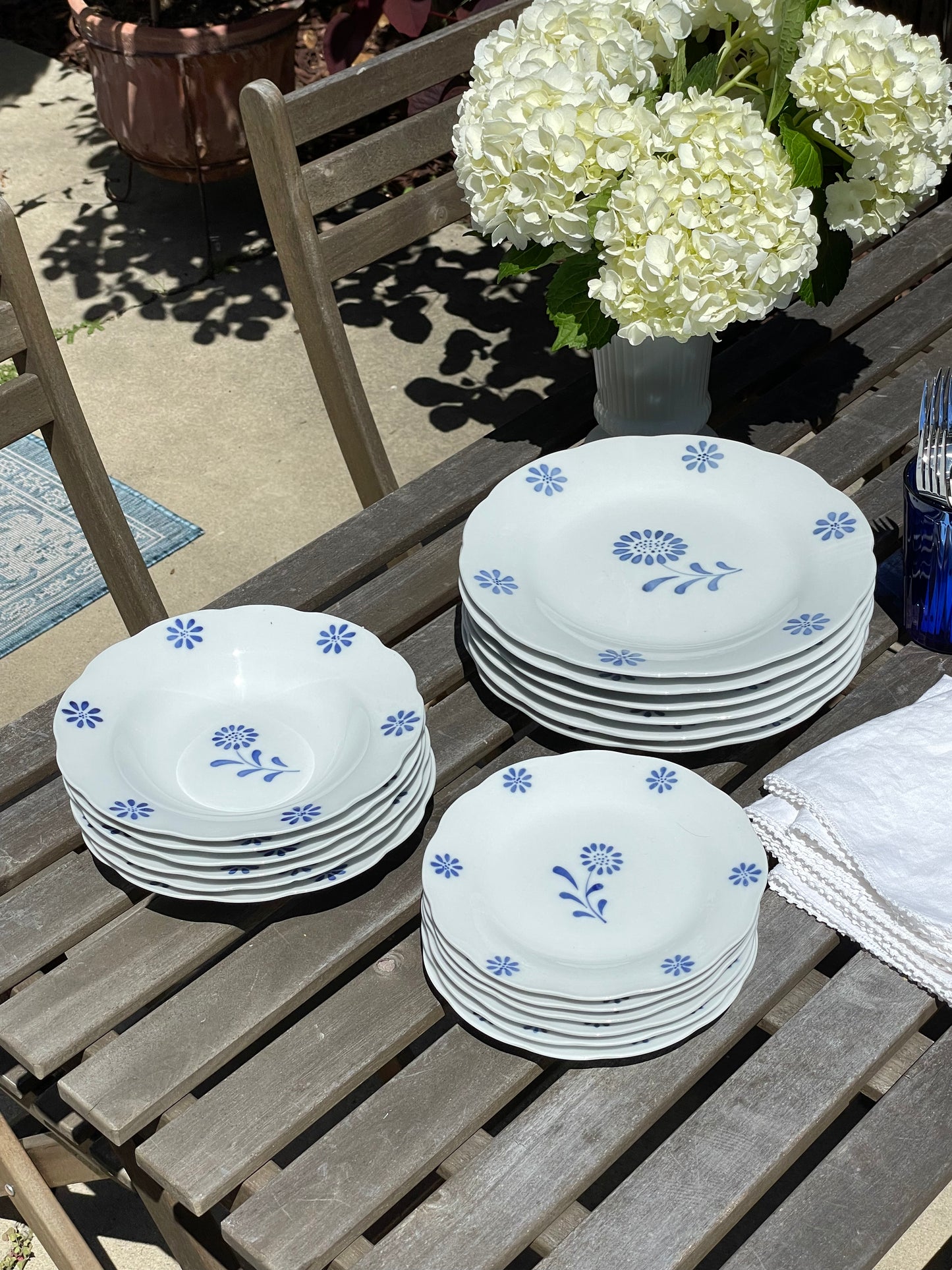 Blue Daisy Bowls, Set of 6