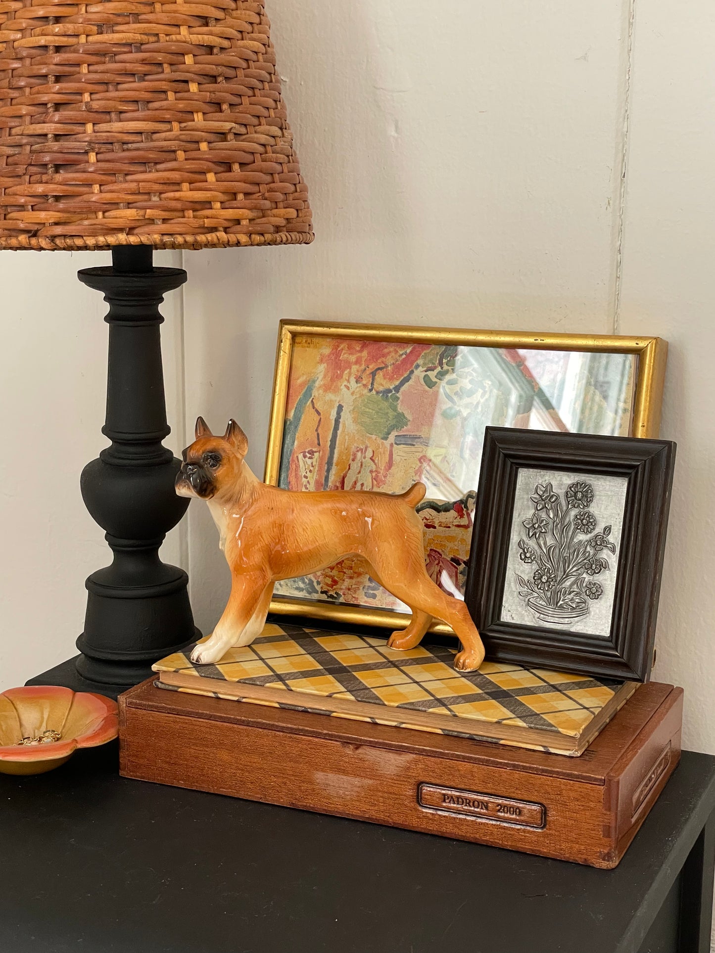 Willie Vintage Boxer Figurine