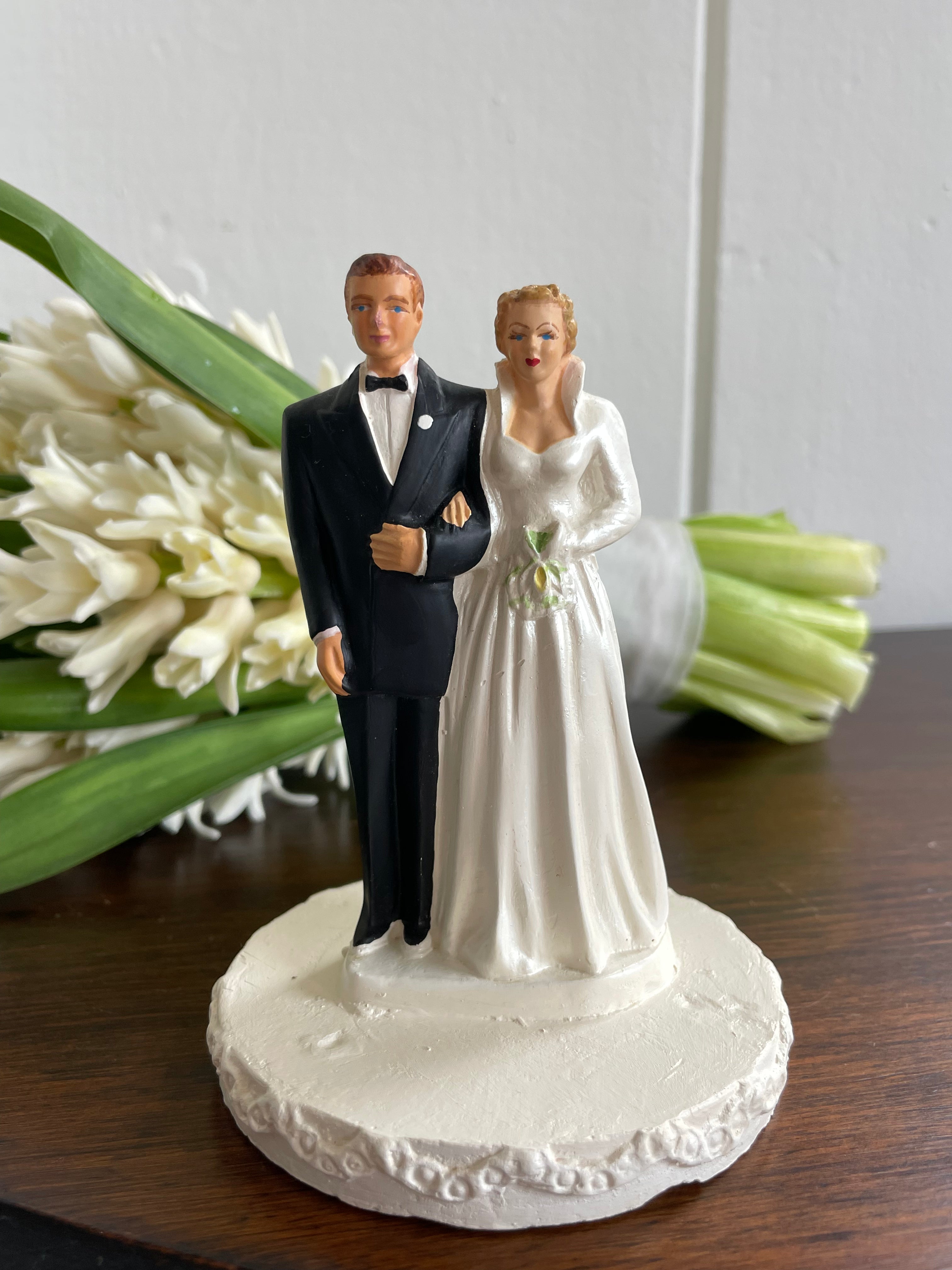 Notting Hill Vintage Cake Topper