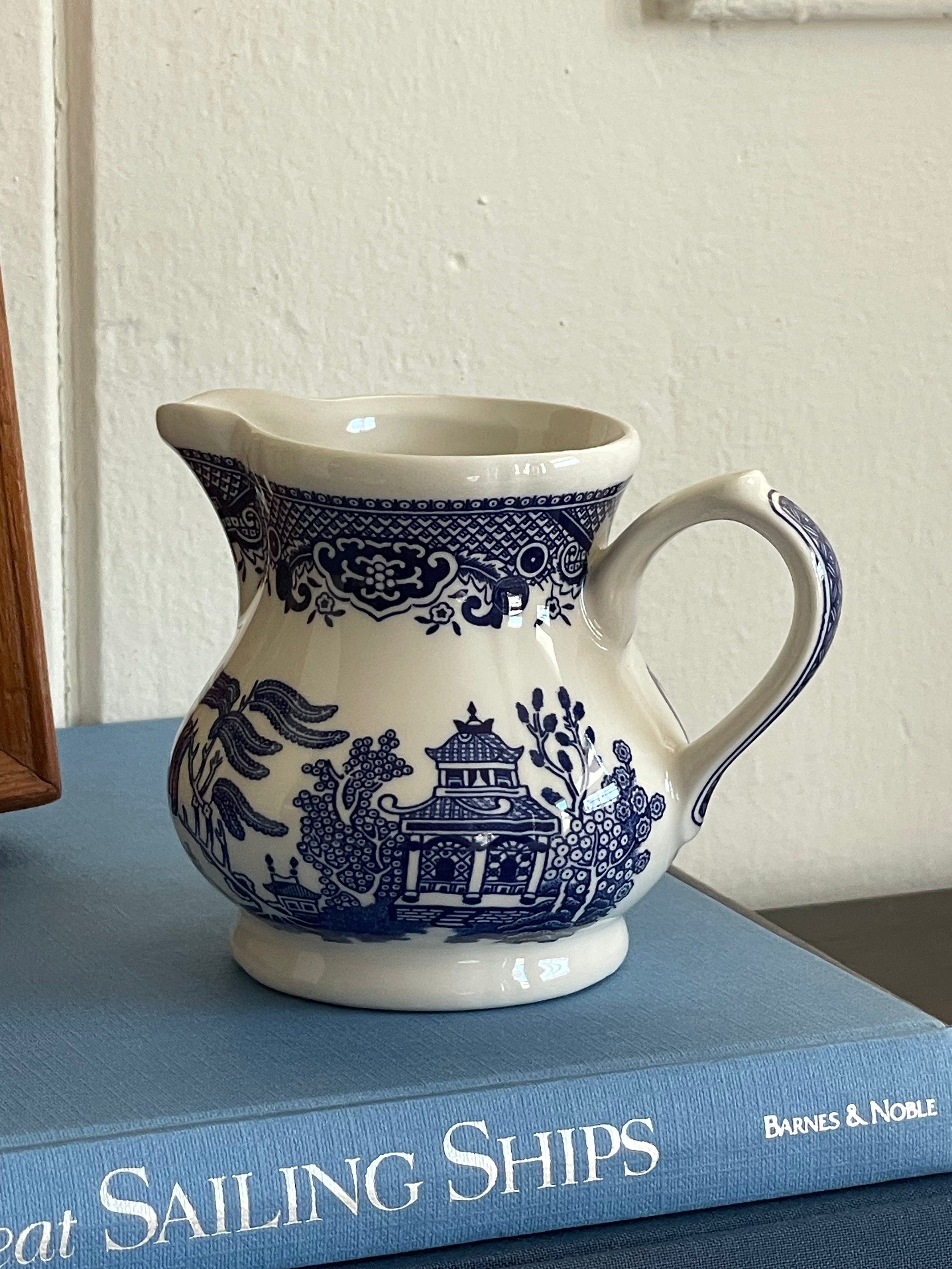 Lincoln Mini Pitcher
