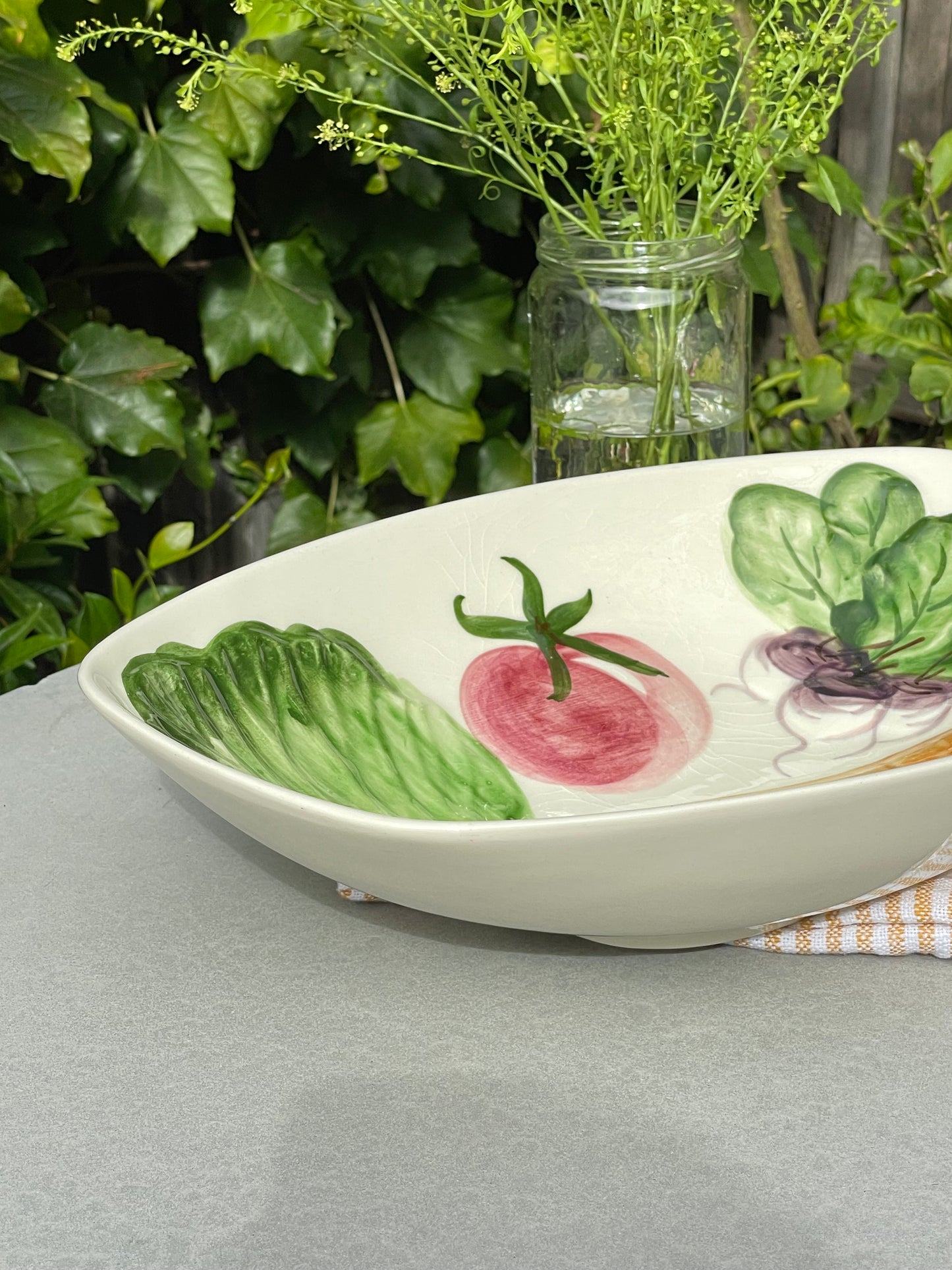 Veggie Patch Serving Bowl