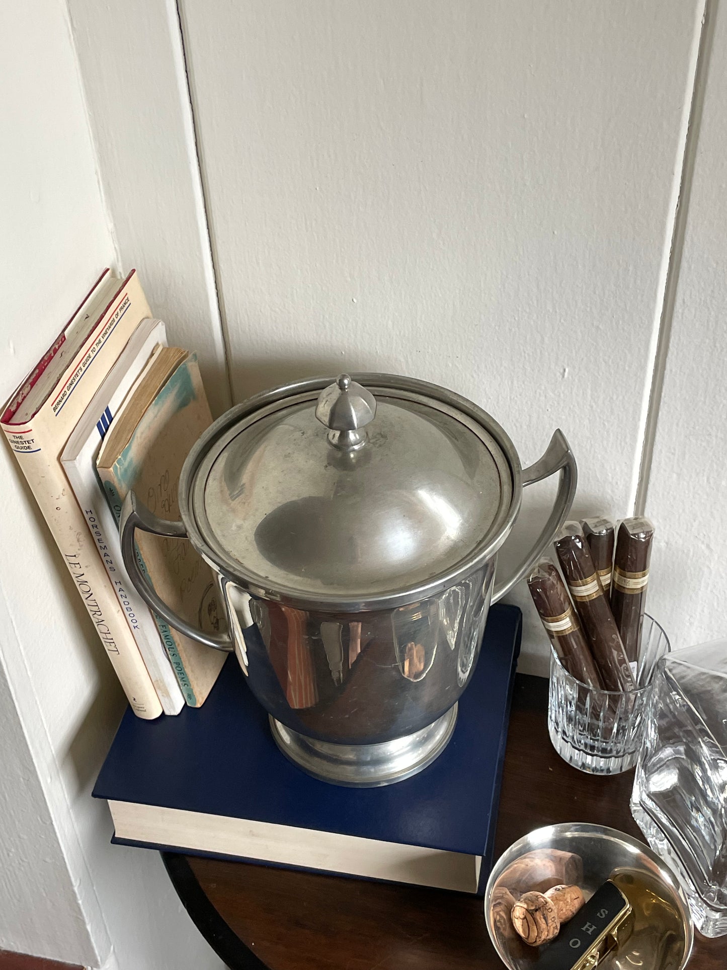 Jaleigh Ice Bucket