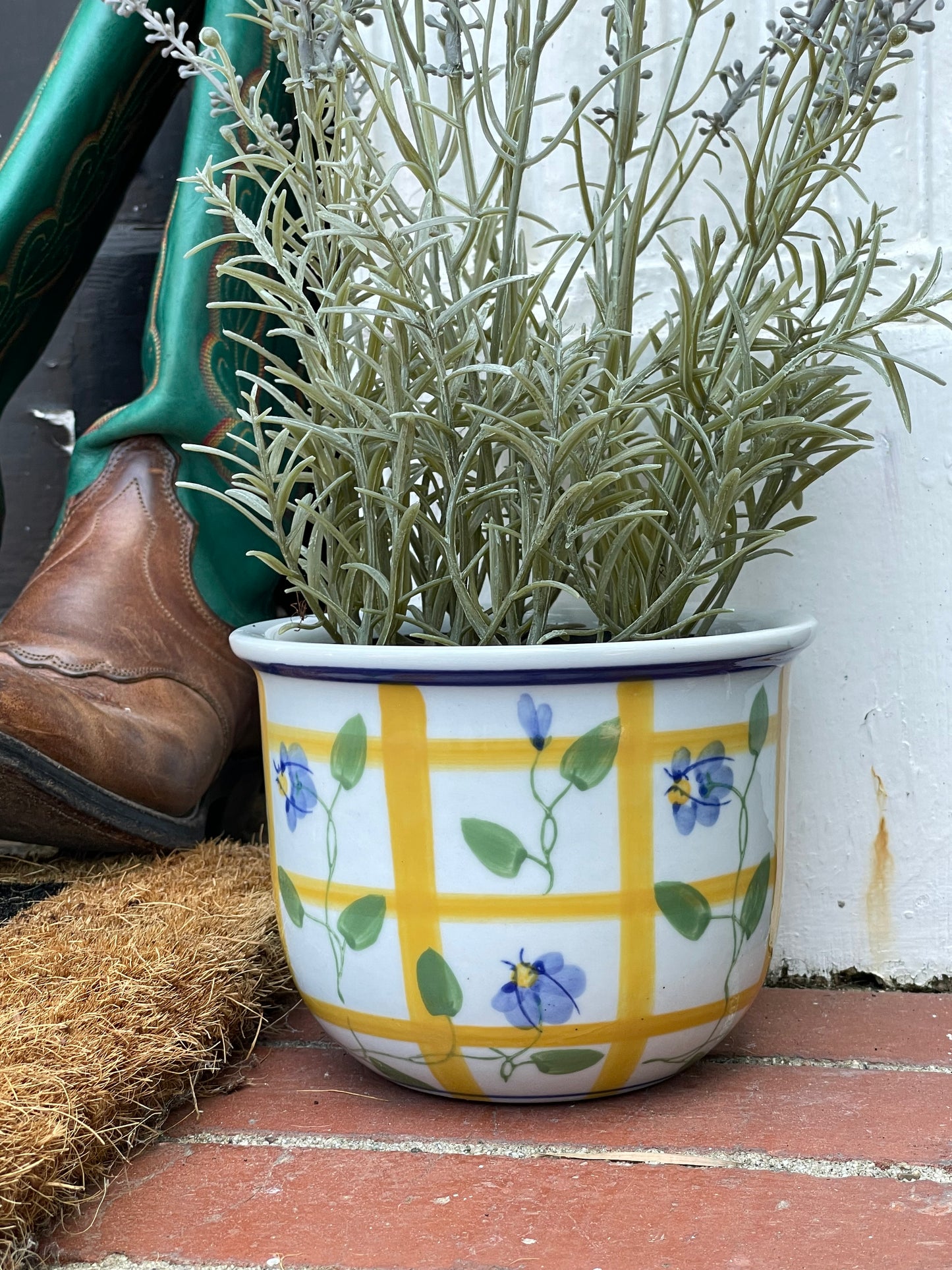 Casey Flower Pot