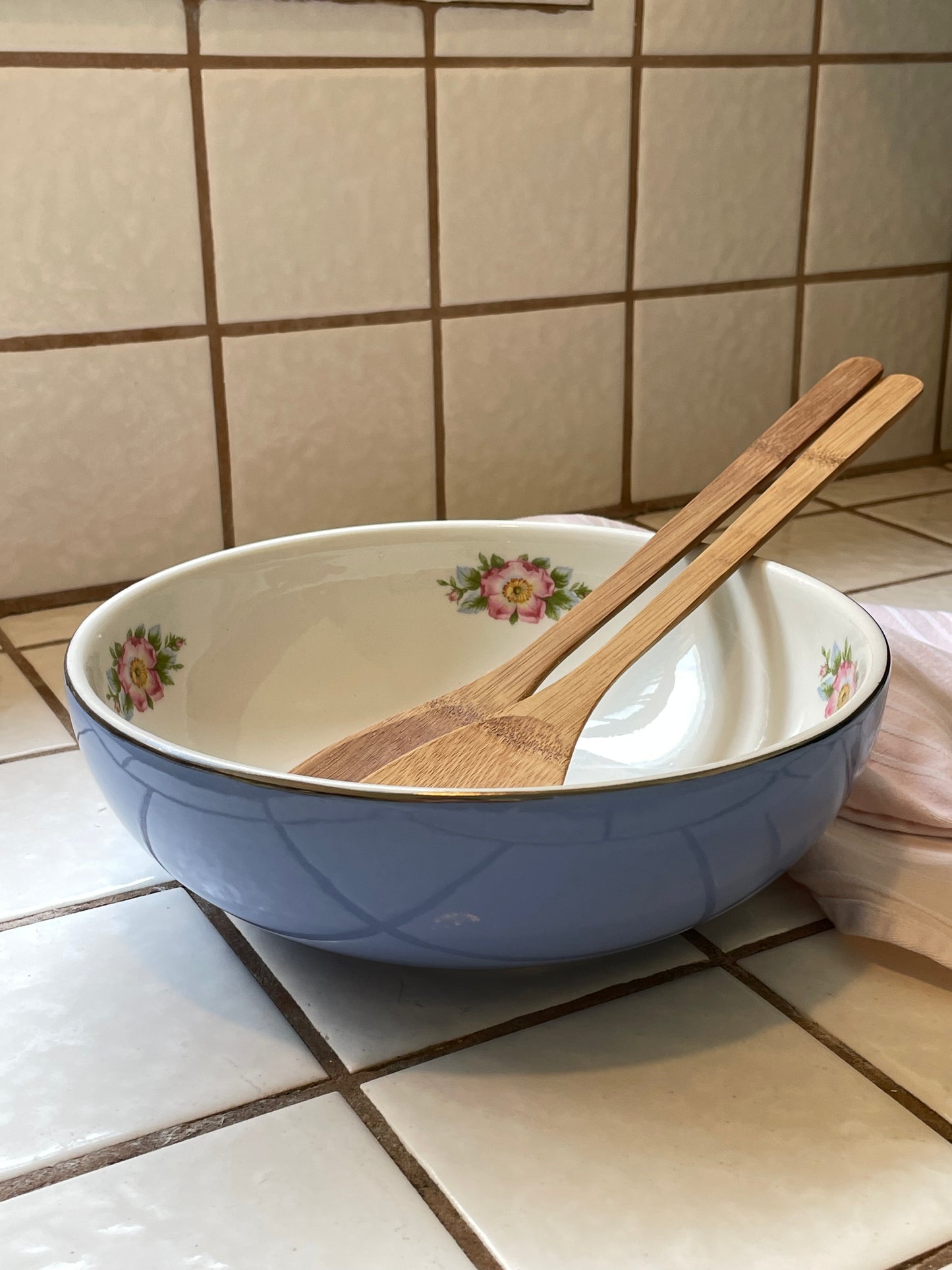 Cornflower Blooms Bowl