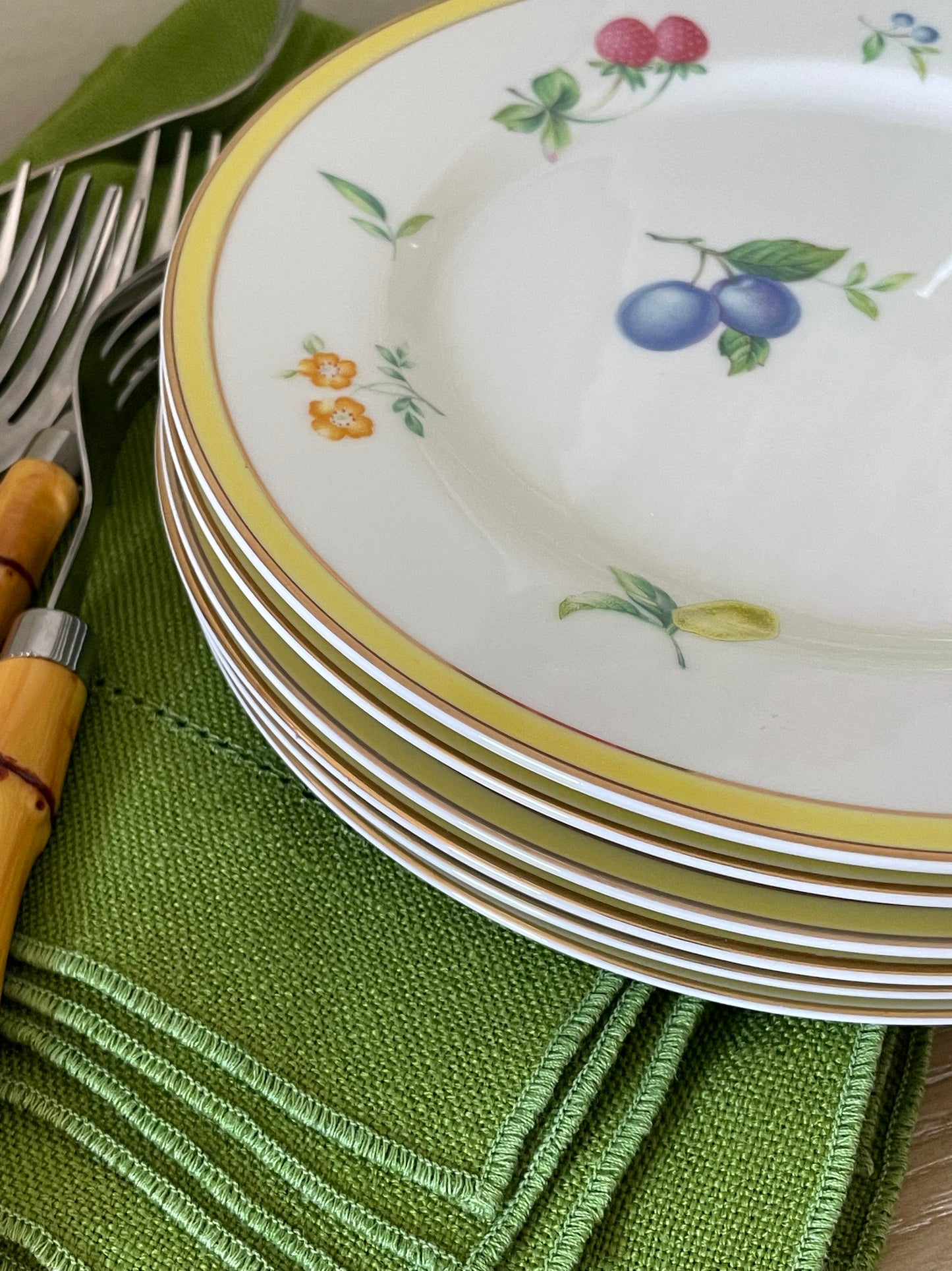 Parasol Plates, Set of 6