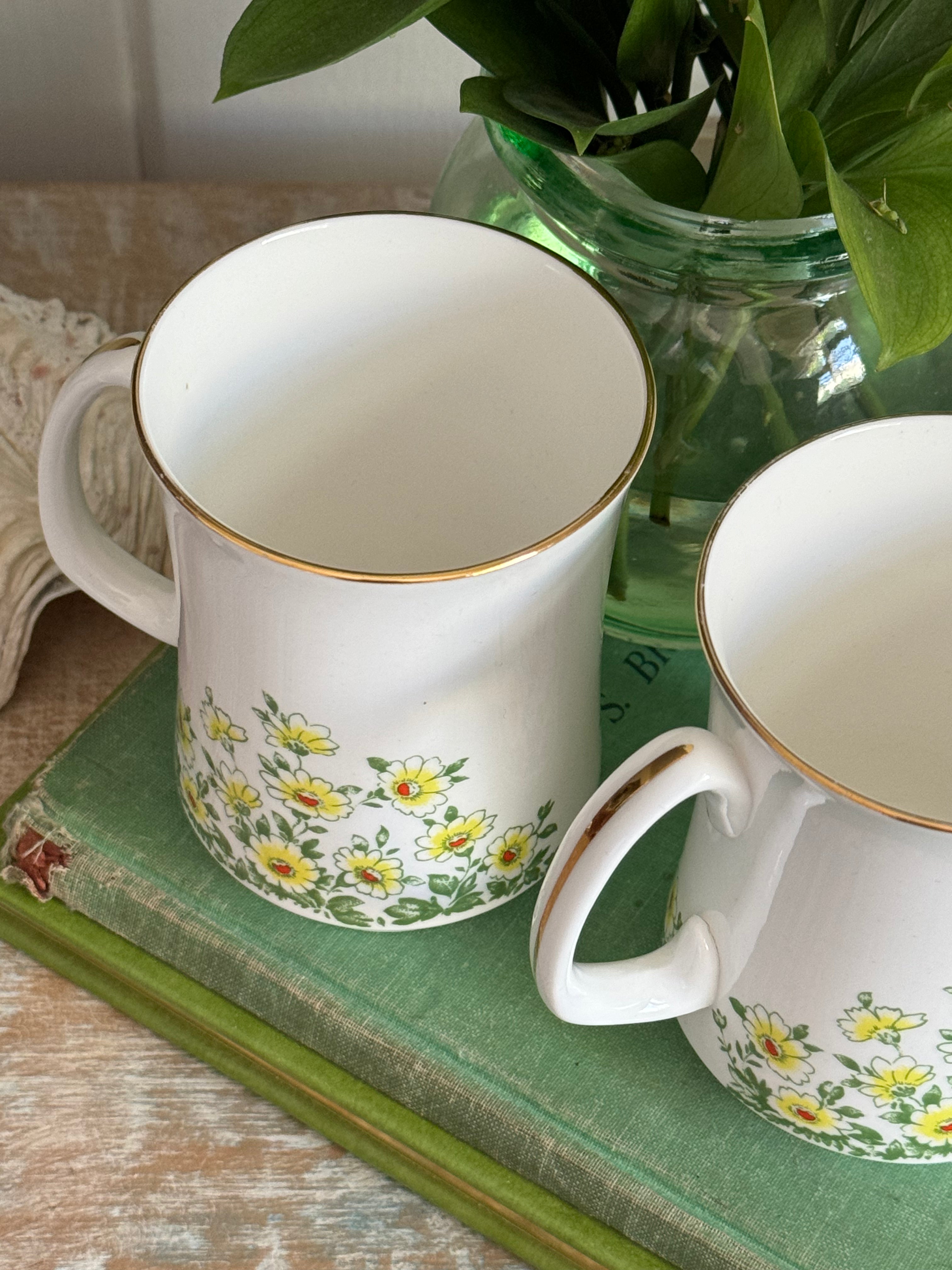 Goldie Coffee Mugs, Set of 2