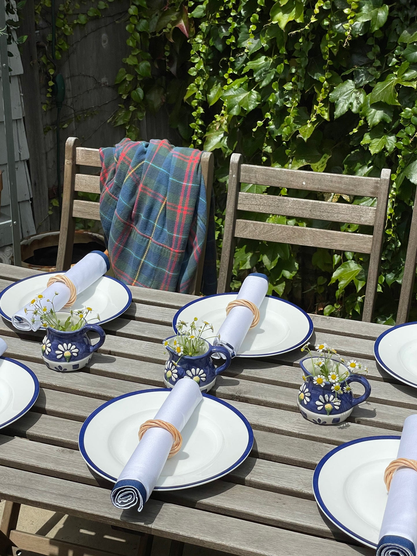 Lakeside Sette, Table for 6