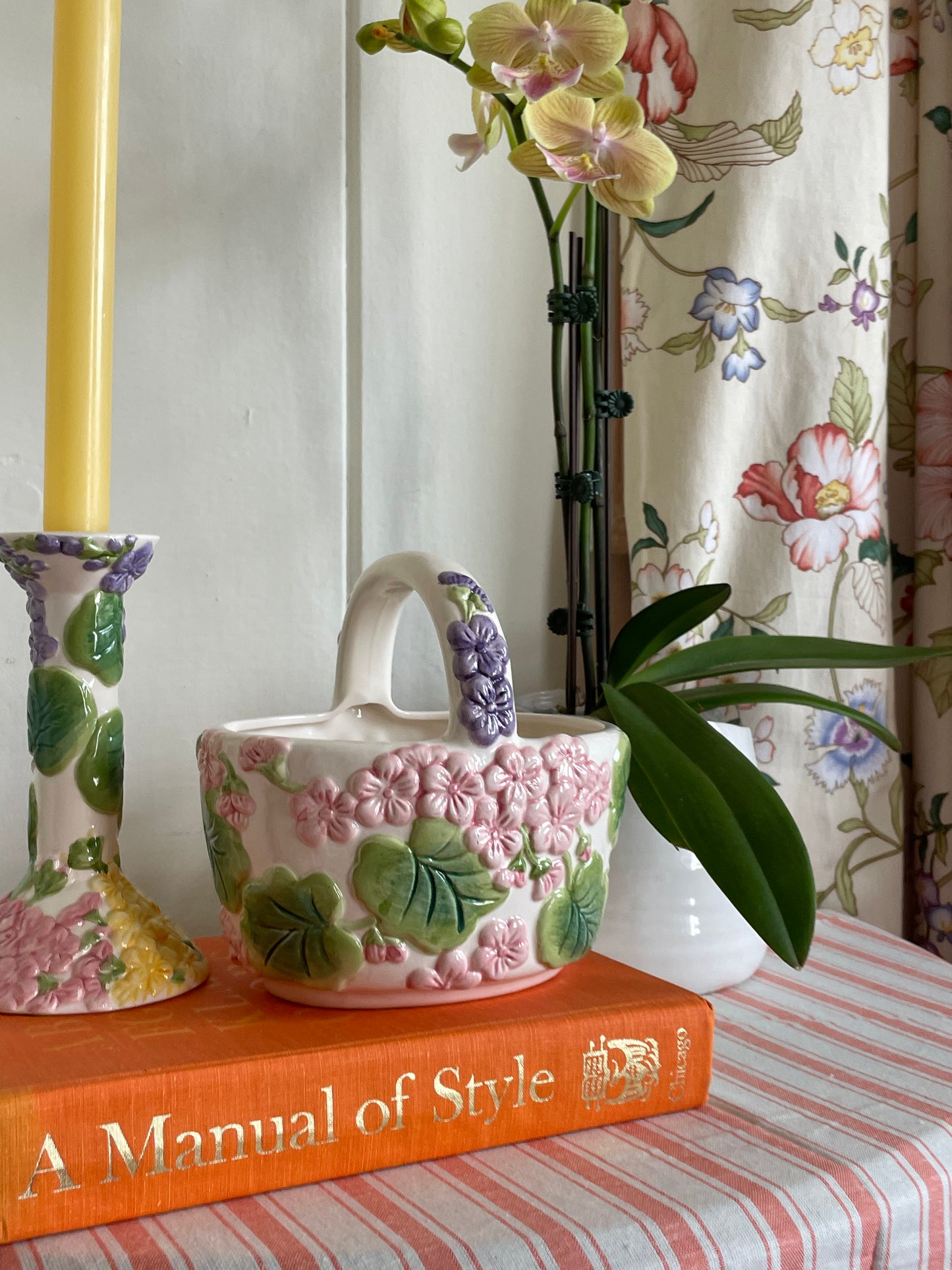 Oleander Ceramic Basket