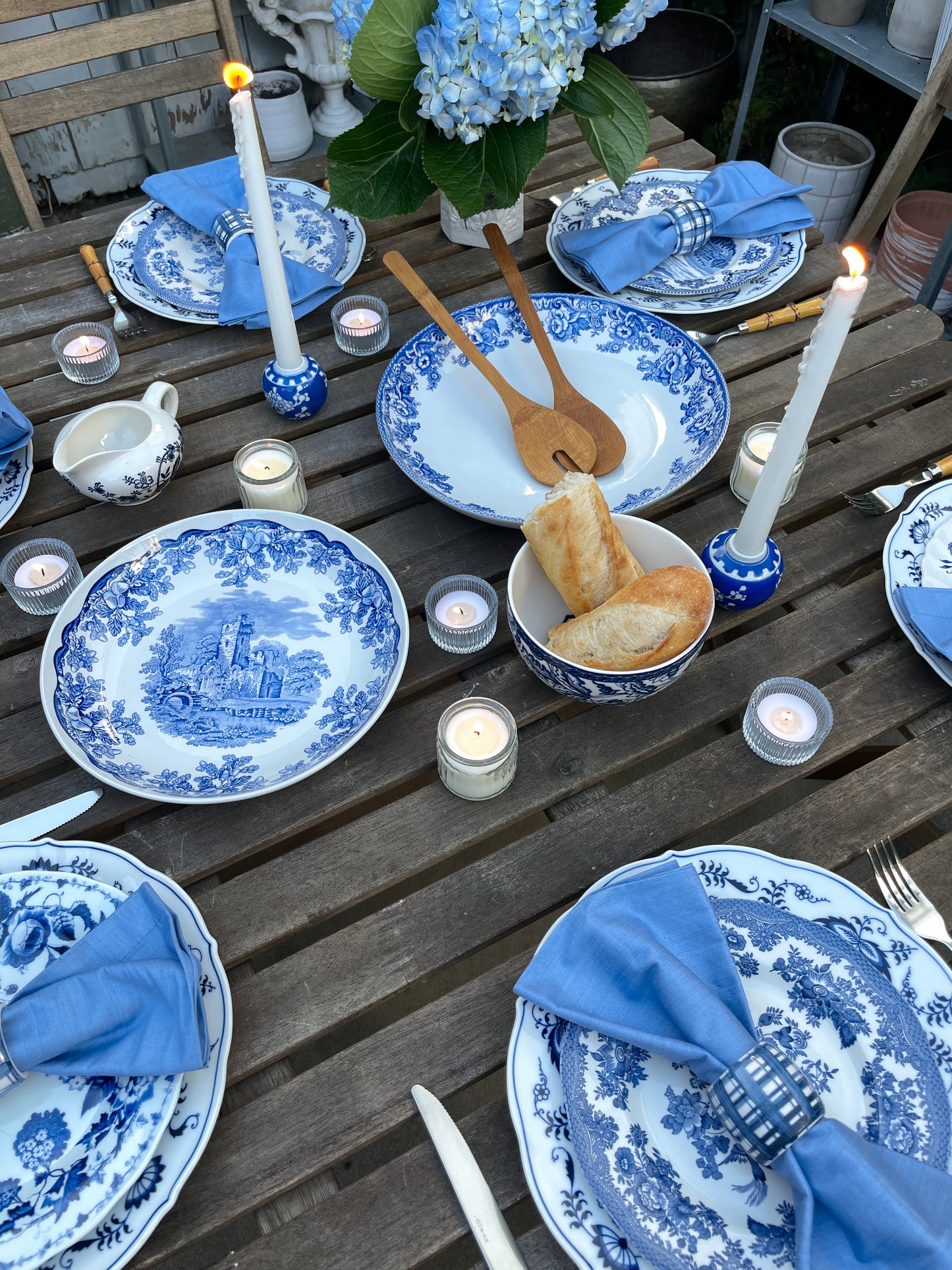 Sag Harbor Sette, Table for 6