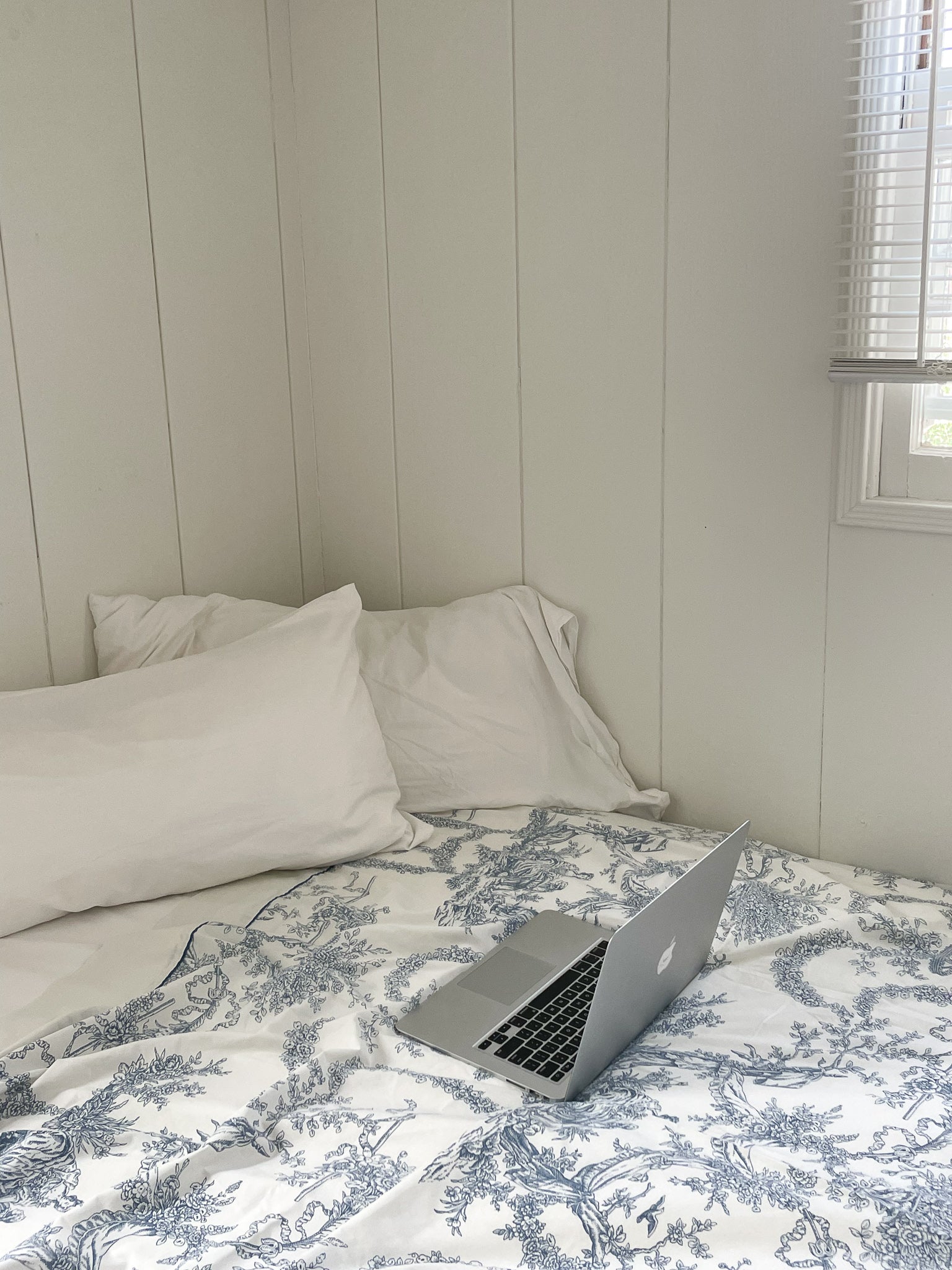 Toile de Jouy, Queen Flat Sheet