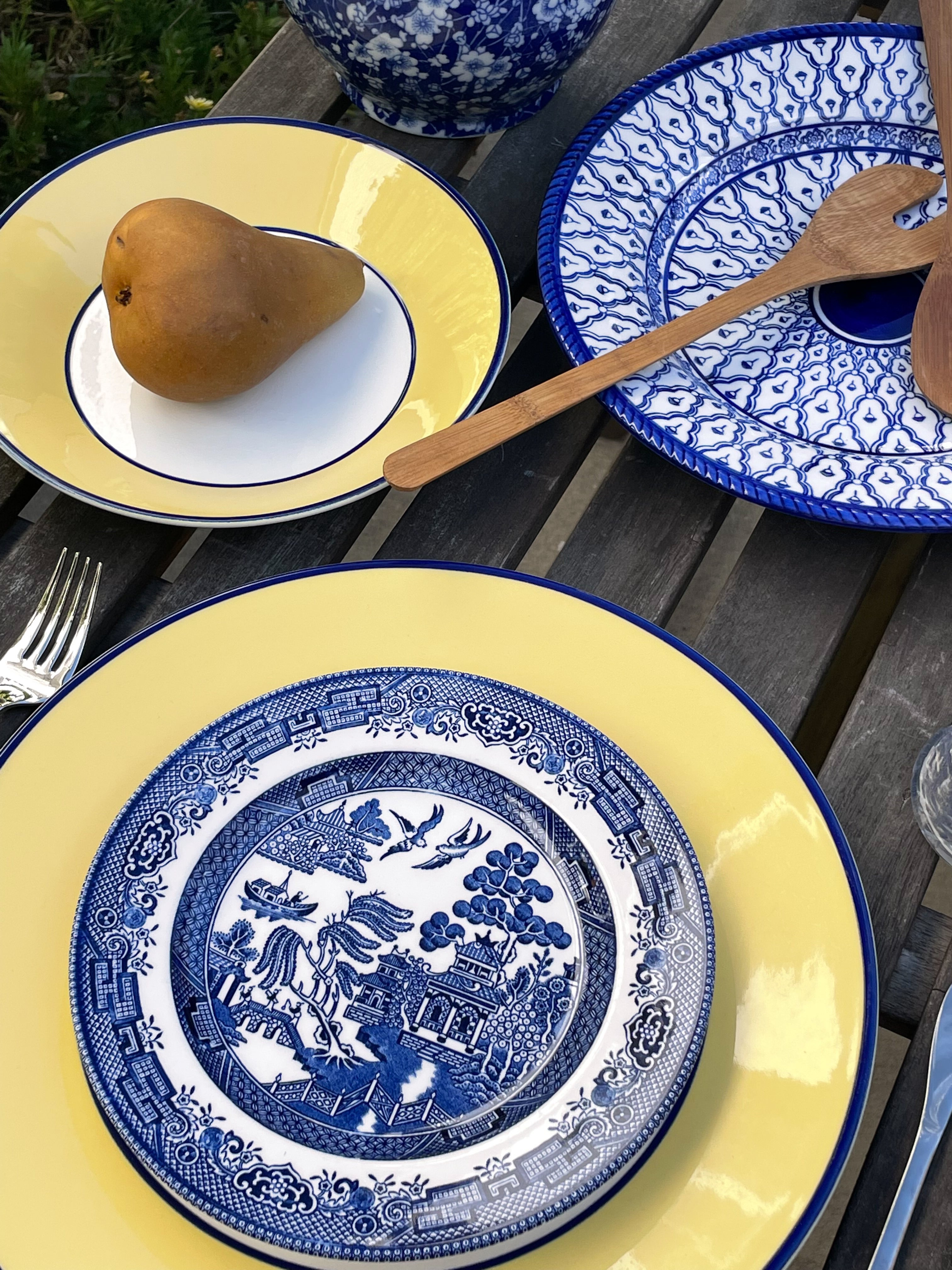 Essex Sette, Table for 2