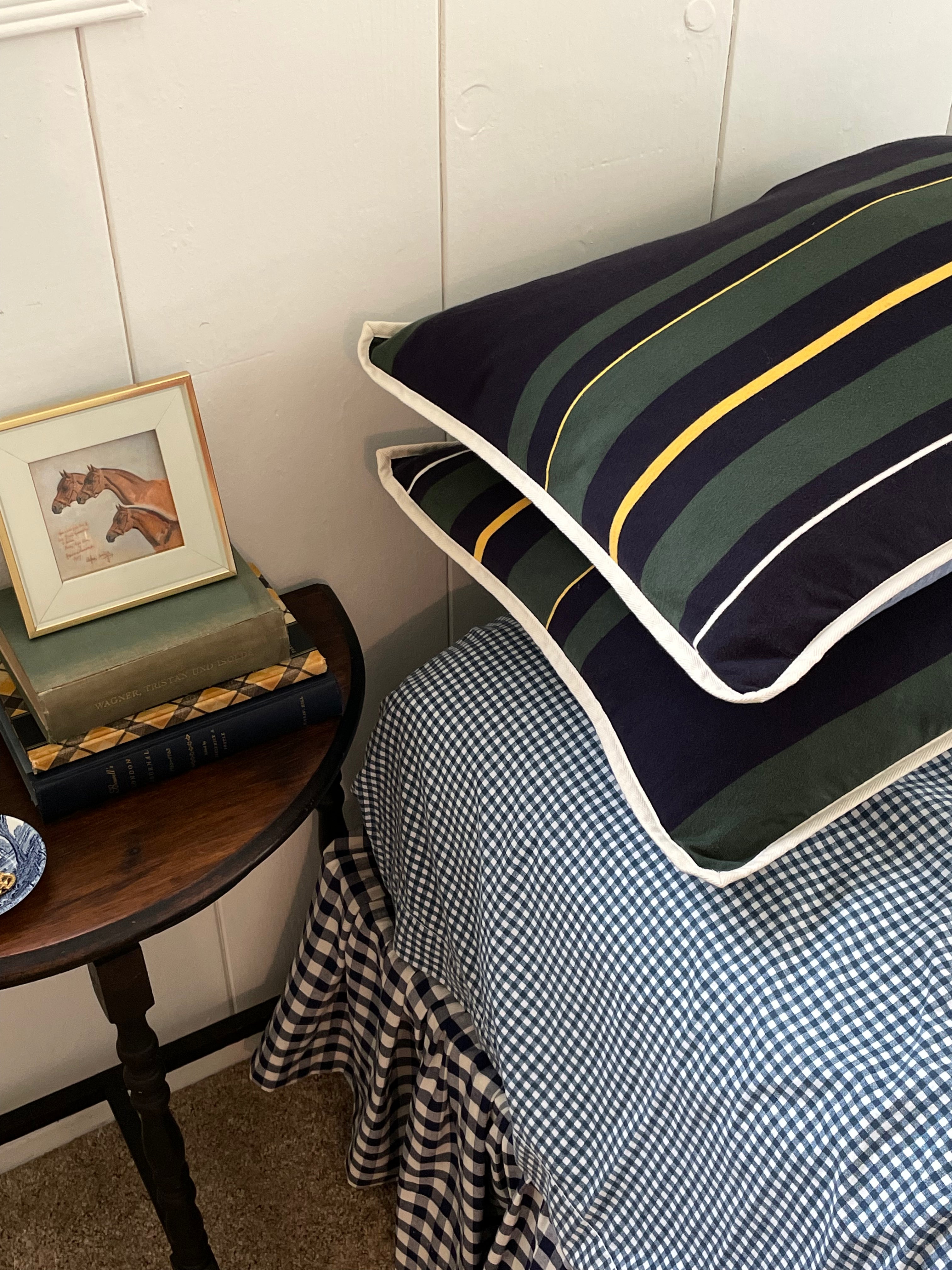 Duke Sham Set, Standard set of 2