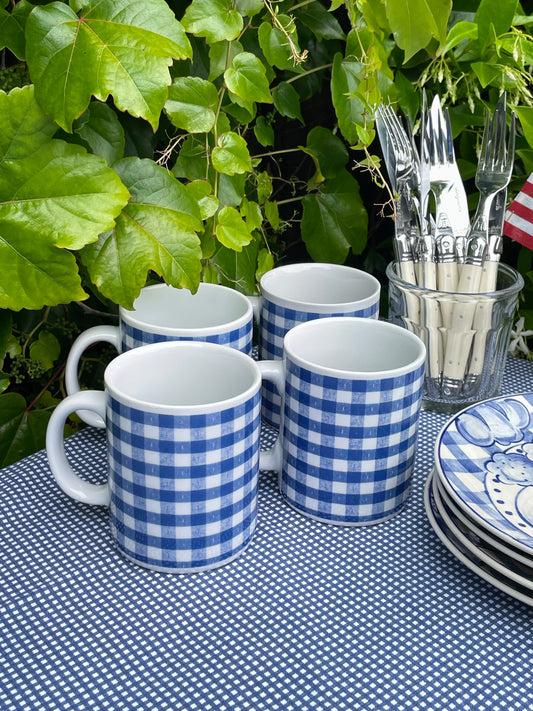 Gingham Mugs, Set of 4