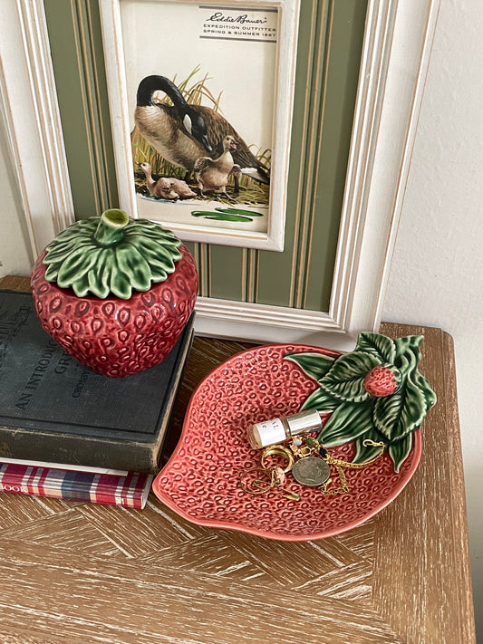 Strawberry Jar with Lid