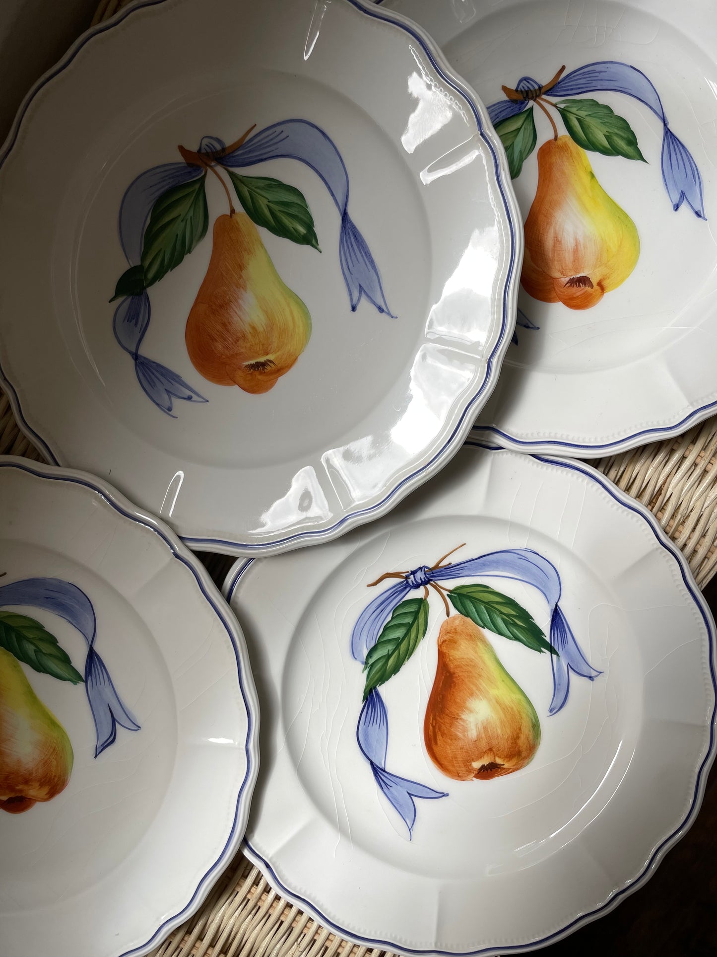 Pear Tree Lane Plates, Set of 4