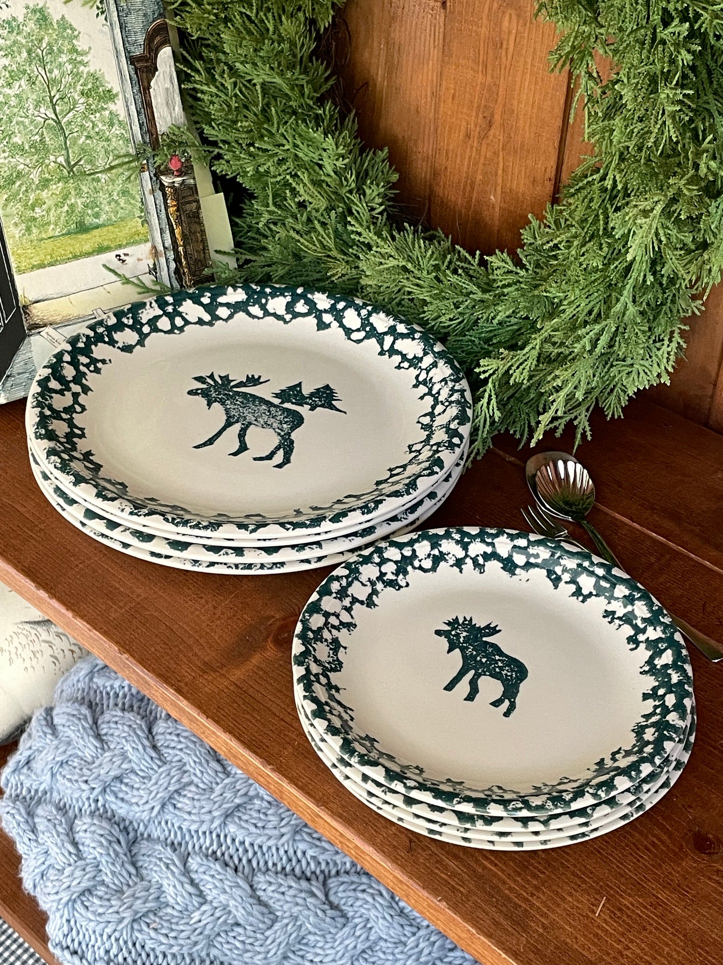 Moose Country Plate Set, Table for 4