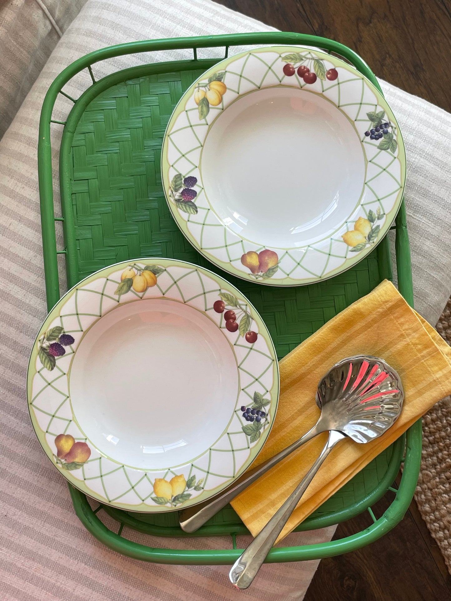 Key Lime Lattice Bowls, Set of 2