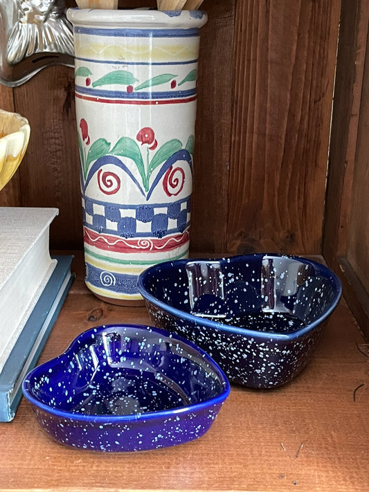 Milford Heart-Shaped Nesting Bowls