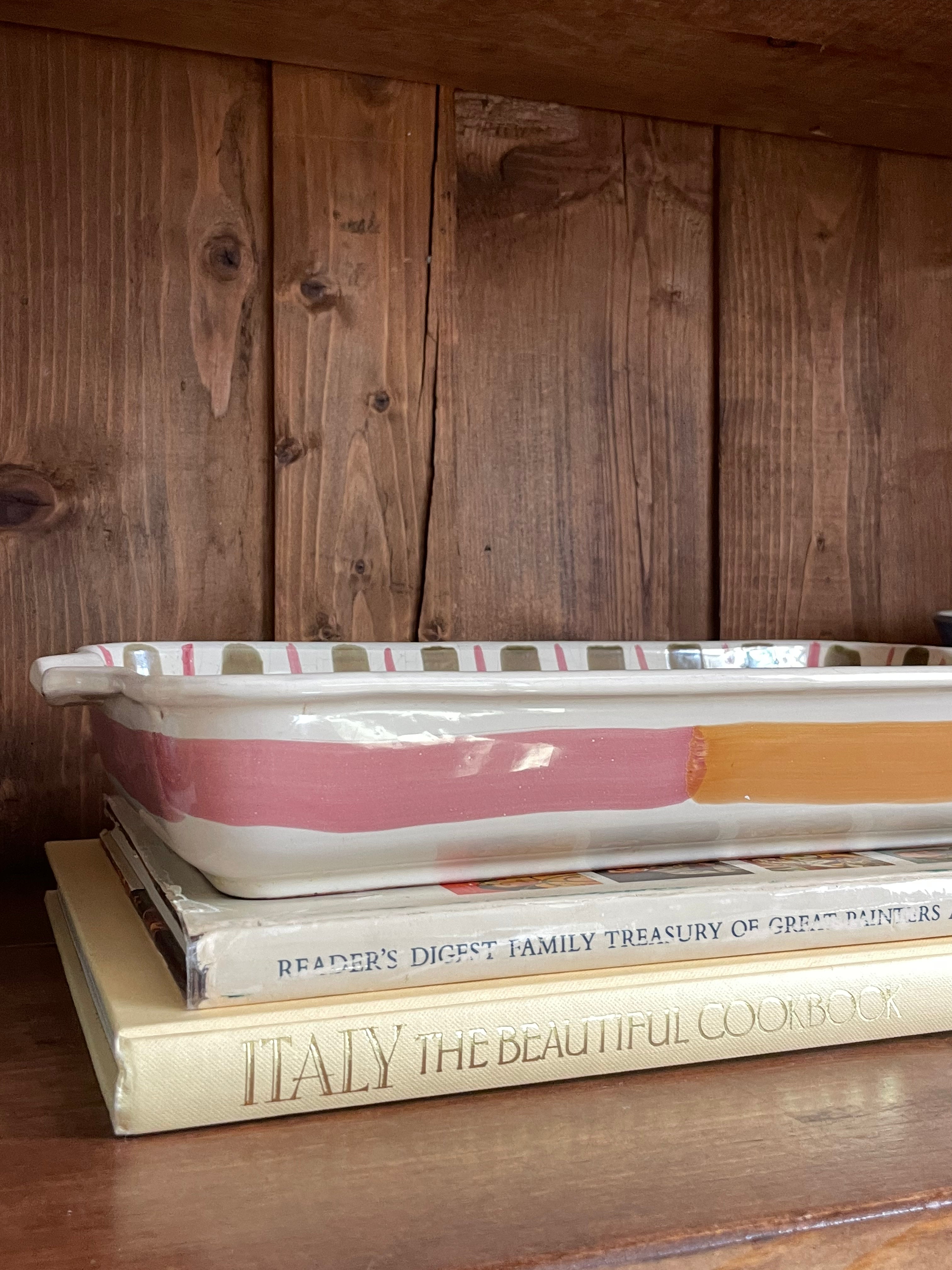 Clover Hill Farm Decorative Baking Dish