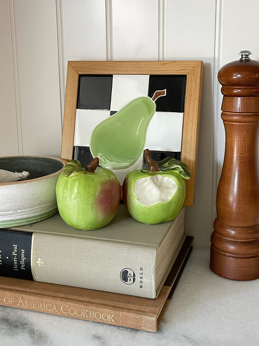 Honeycrisp Salt & Pepper Shakers